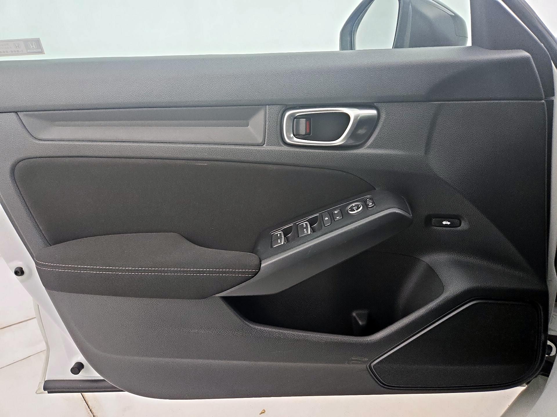 Thumbnail: 2023 Honda Civic - 12