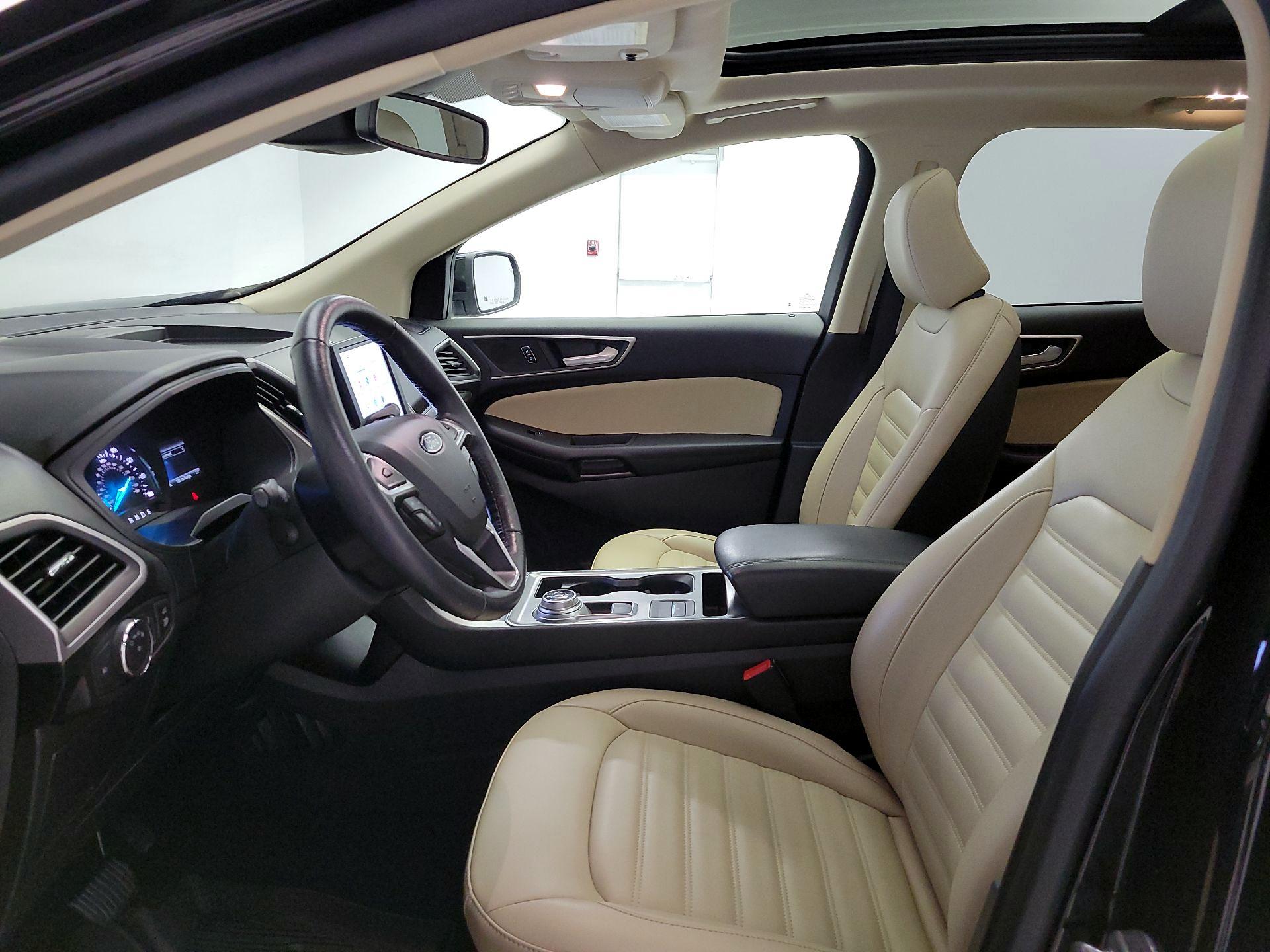 Thumbnail: 2022 Ford Edge - 11