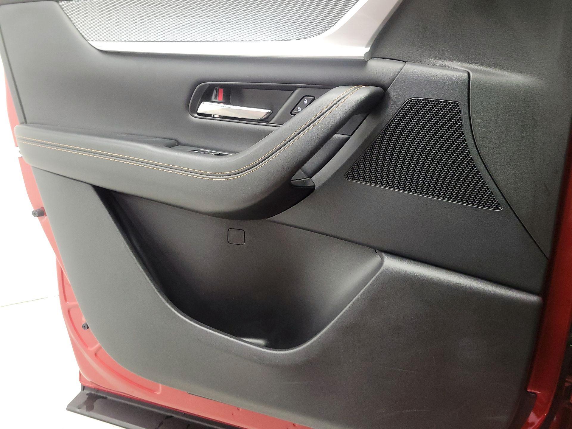 Thumbnail: 2024 Mazda CX-90 - 12