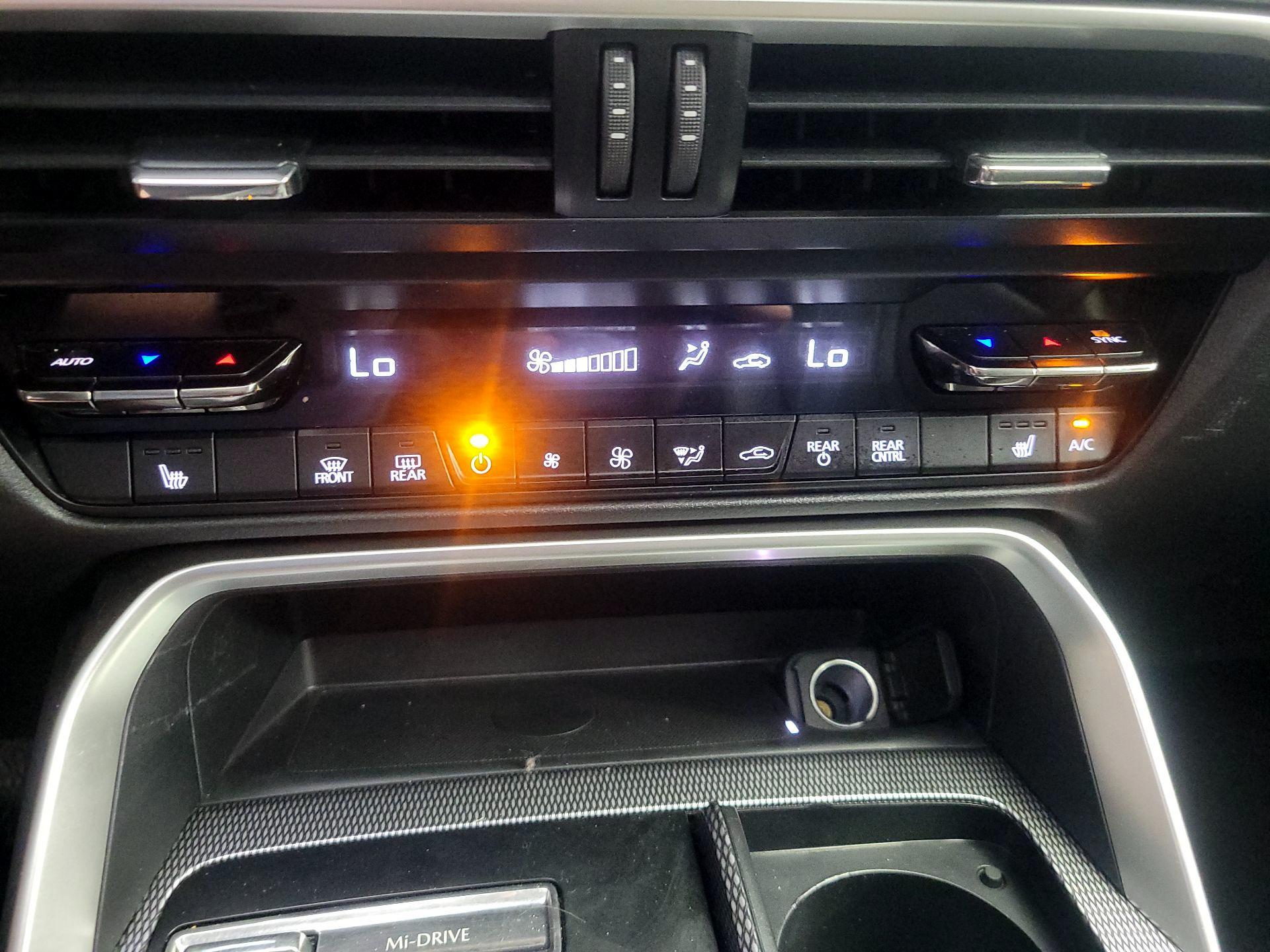 Thumbnail: 2024 Mazda CX-90 - 17