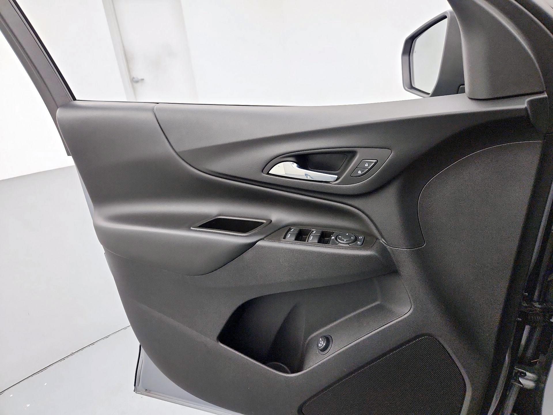 Thumbnail: 2024 Chevrolet Equinox - 12