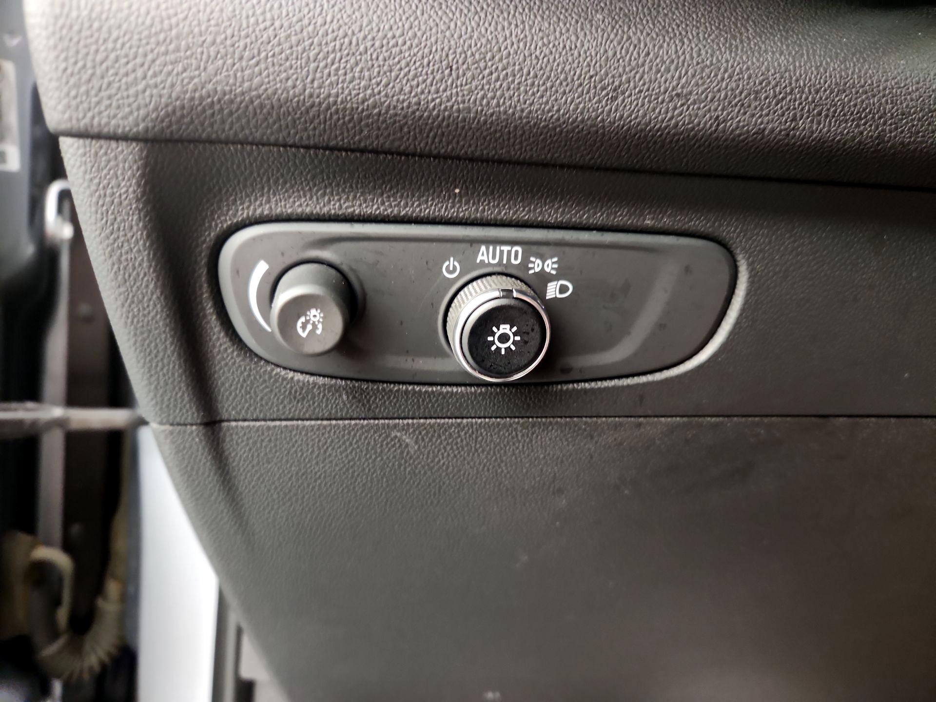 Thumbnail: 2022 Buick Envision - 13