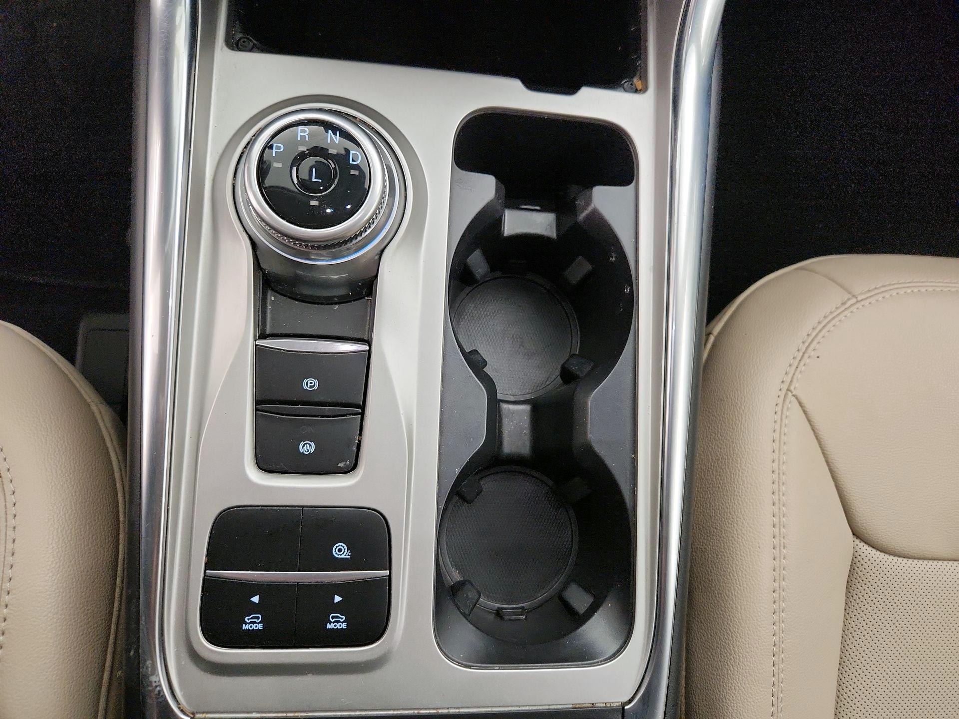 Thumbnail: 2023 Ford Explorer - 18