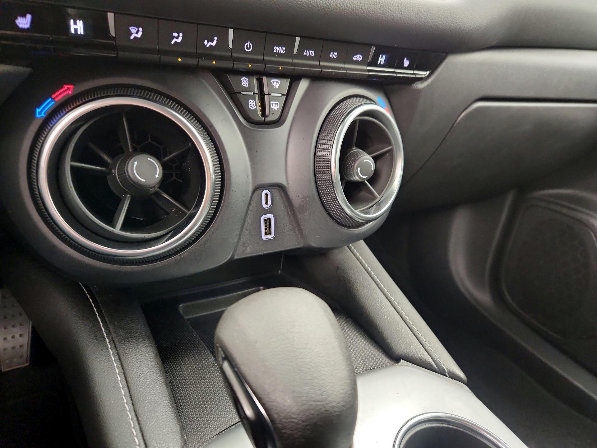 Thumbnail: 2023 Chevrolet Blazer - 18