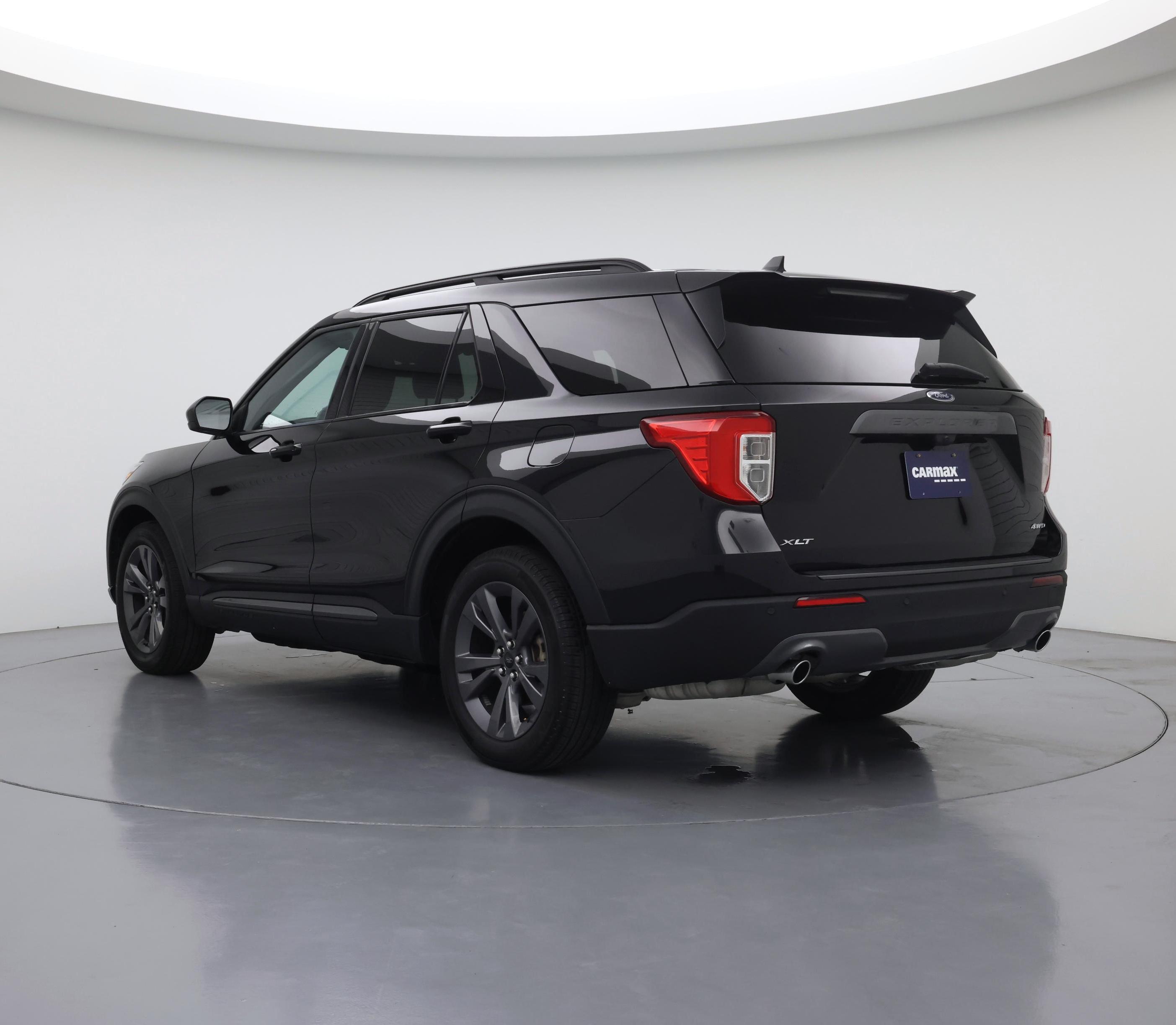 Thumbnail: 2023 Ford Explorer - 2