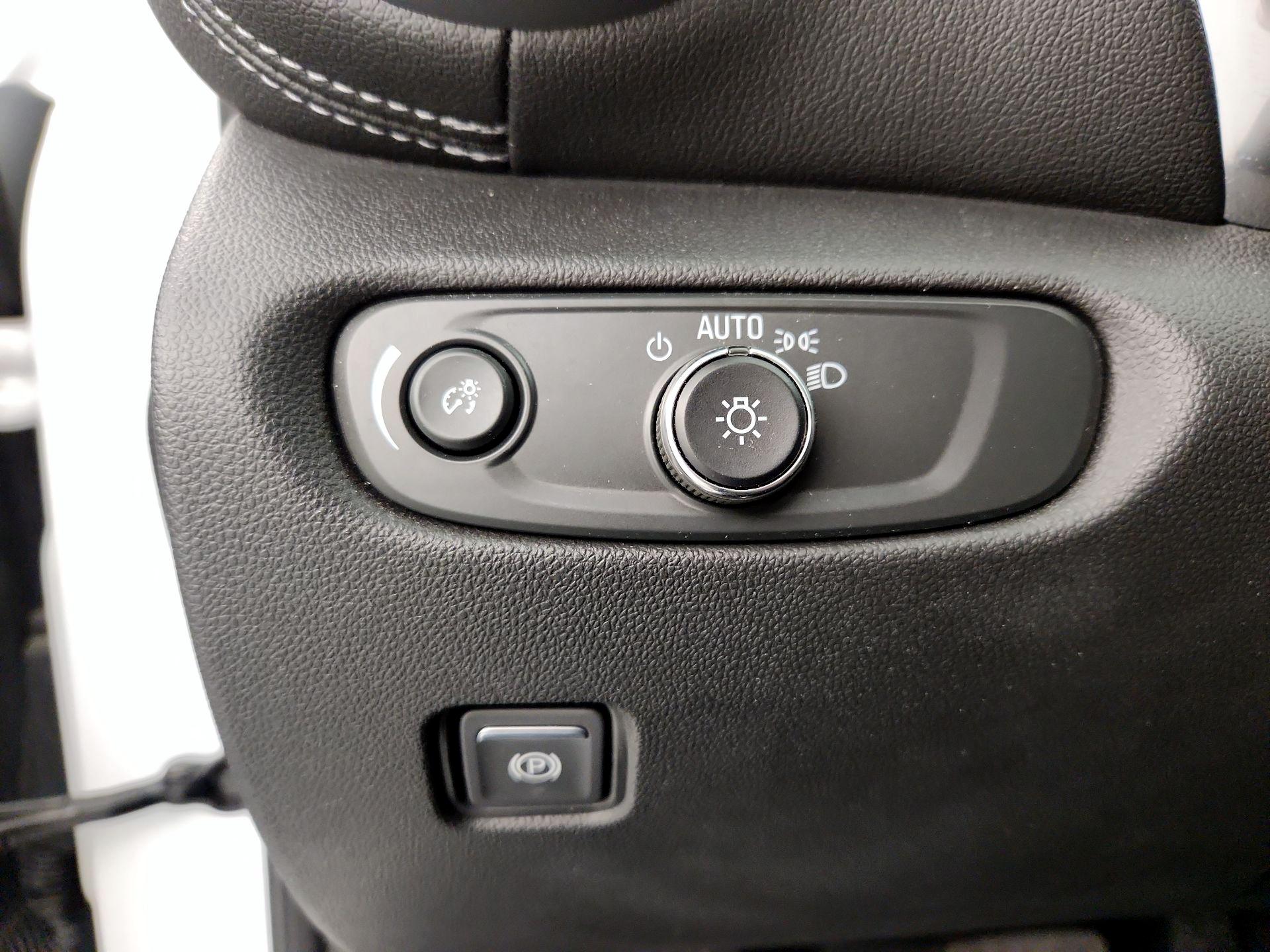 Thumbnail: 2023 Chevrolet Blazer - 13