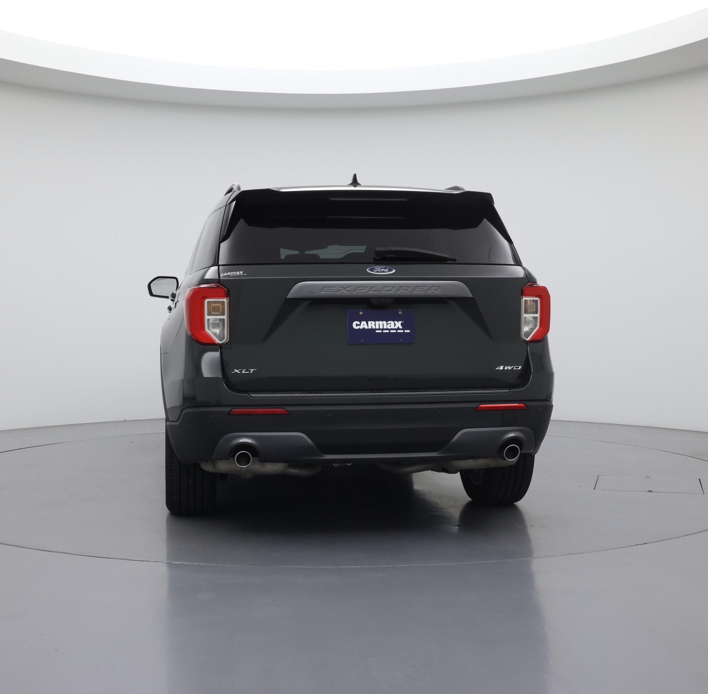 Thumbnail: 2023 Ford Explorer - 6