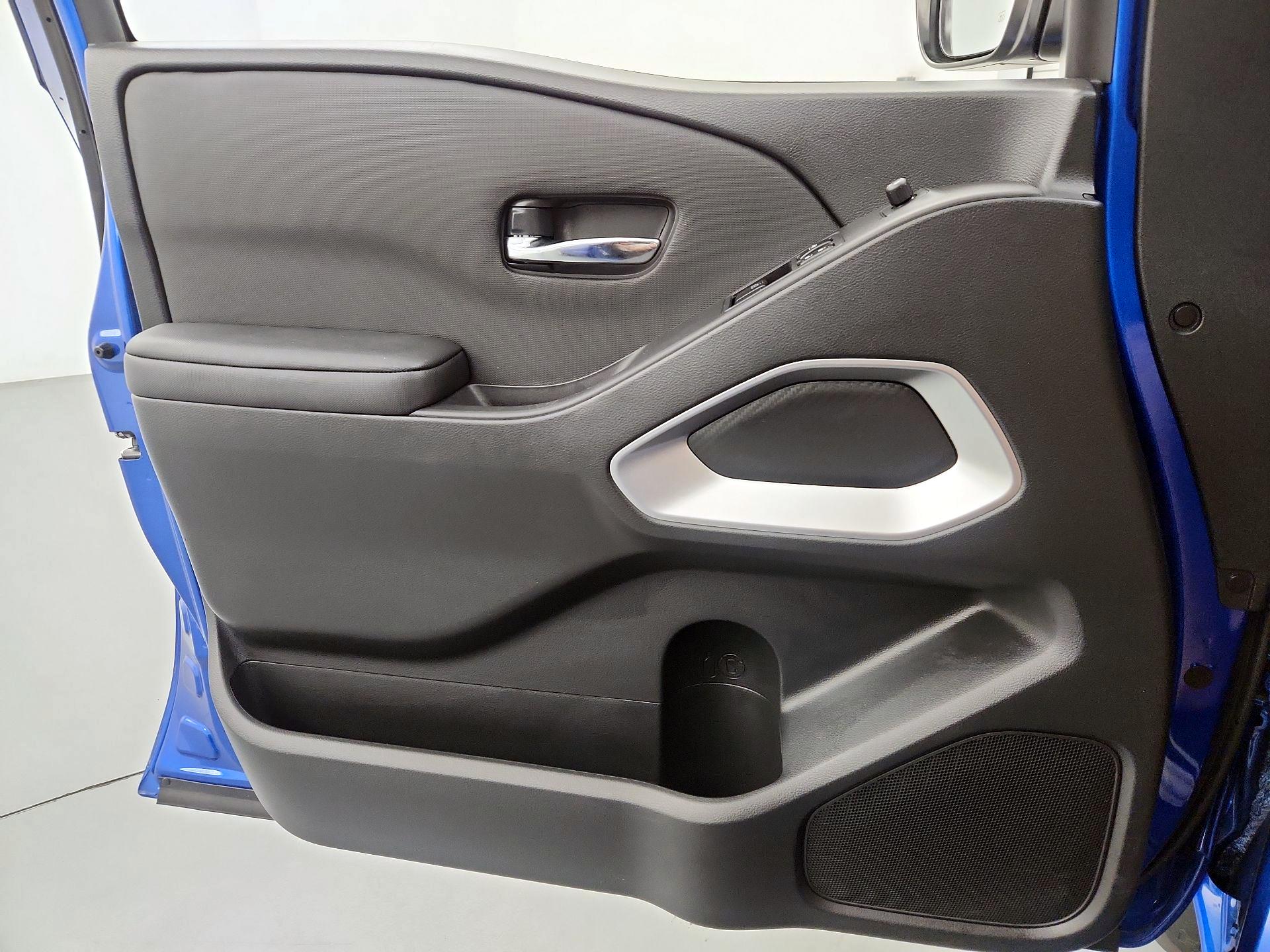 Thumbnail: 2024 Nissan Frontier - 12