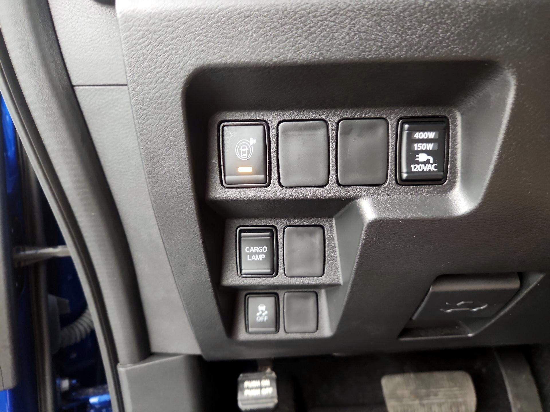 Thumbnail: 2024 Nissan Frontier - 13