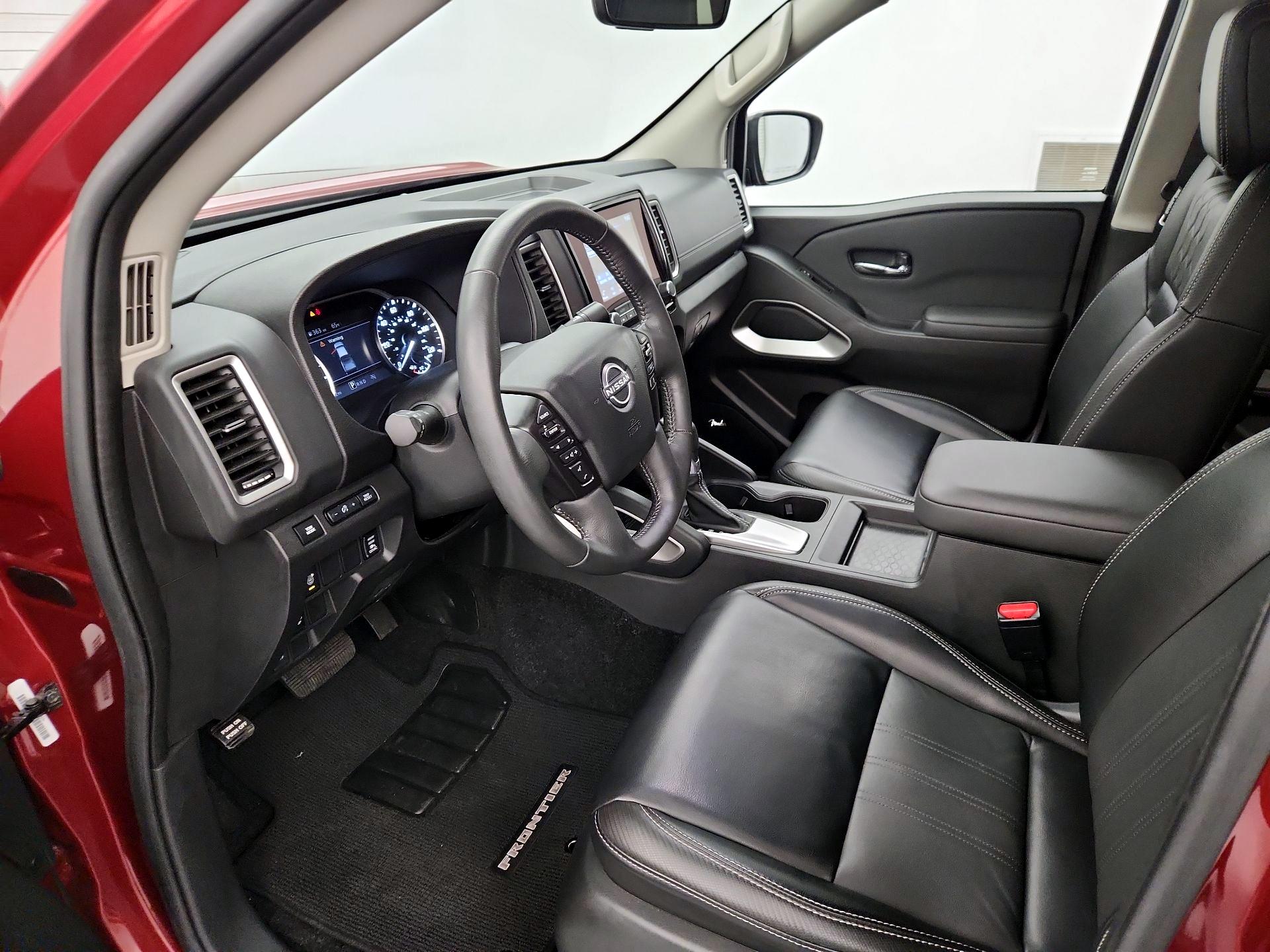 Thumbnail: 2024 Nissan Frontier - 11