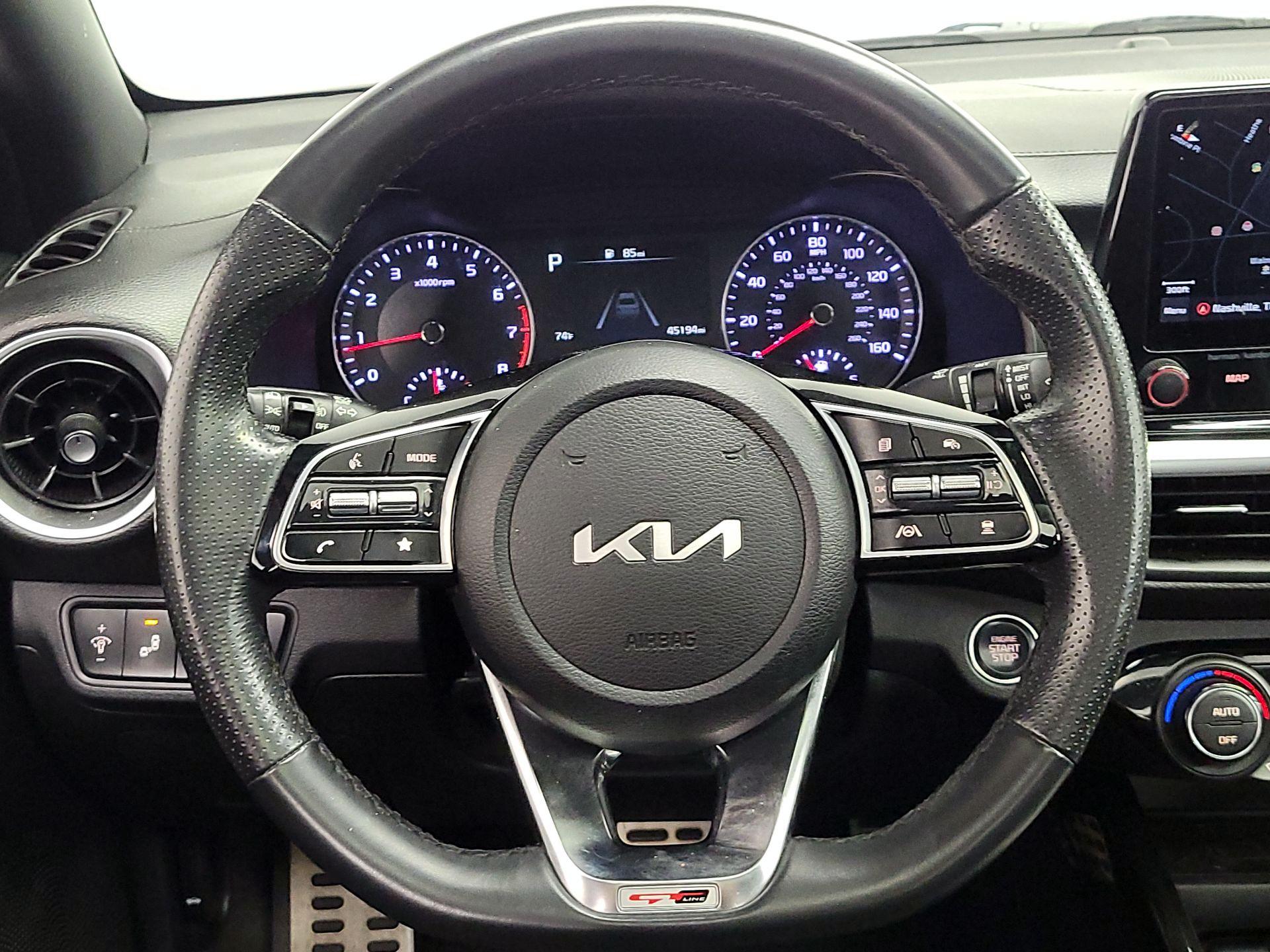 Thumbnail: 2023 Kia Forte - 10