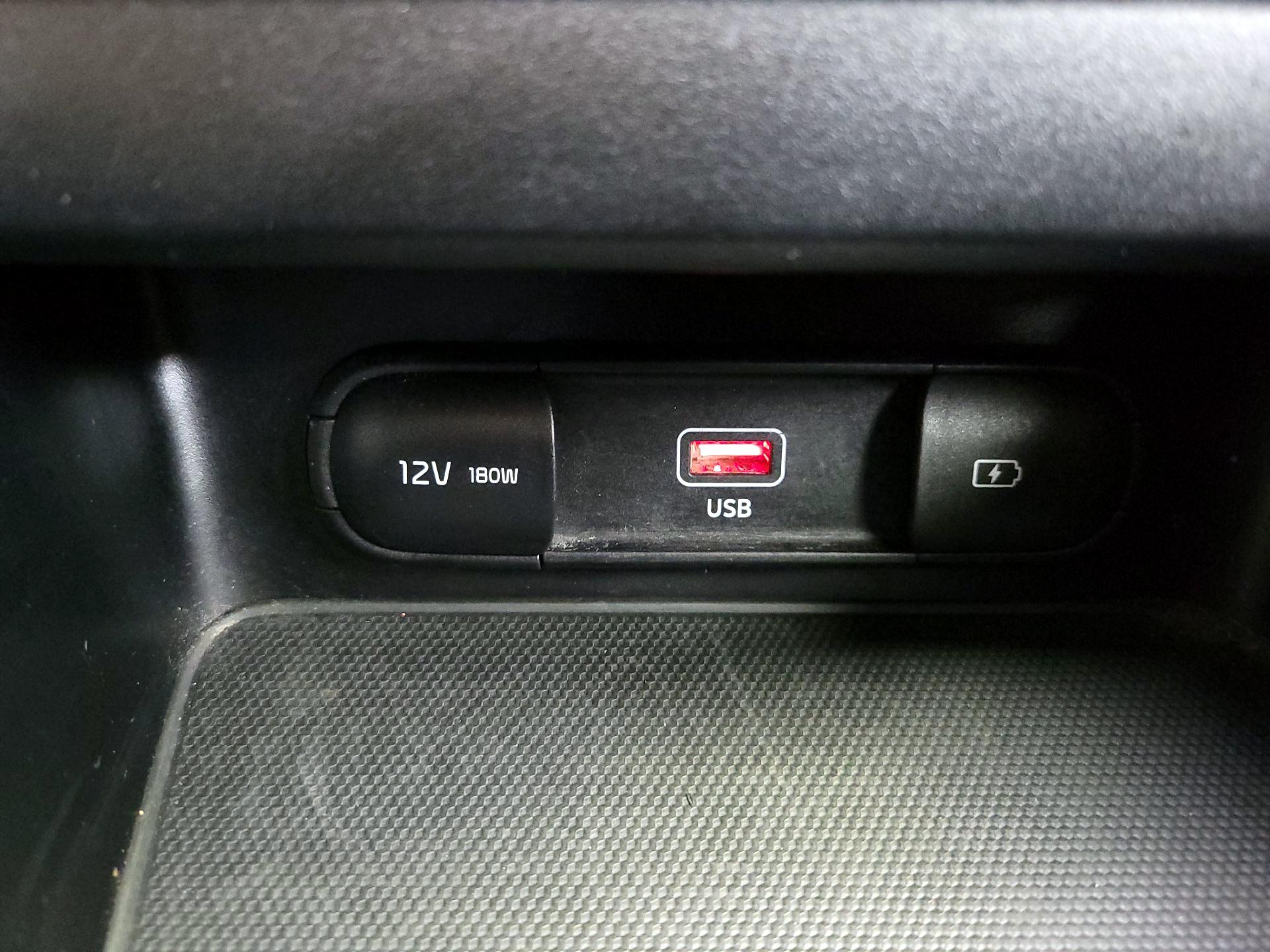 Thumbnail: 2023 Kia Forte - 19