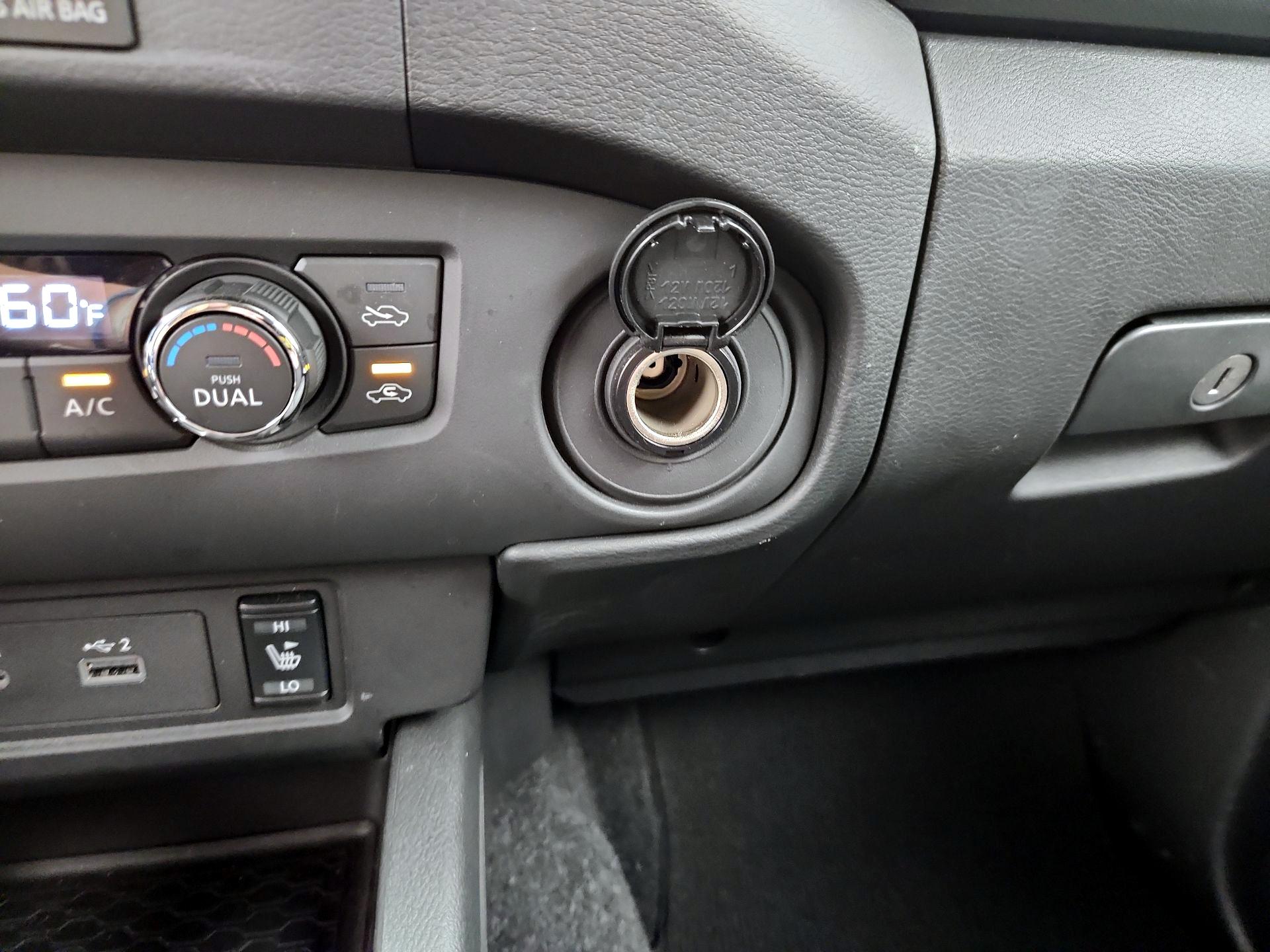 Thumbnail: 2024 Nissan Frontier - 18