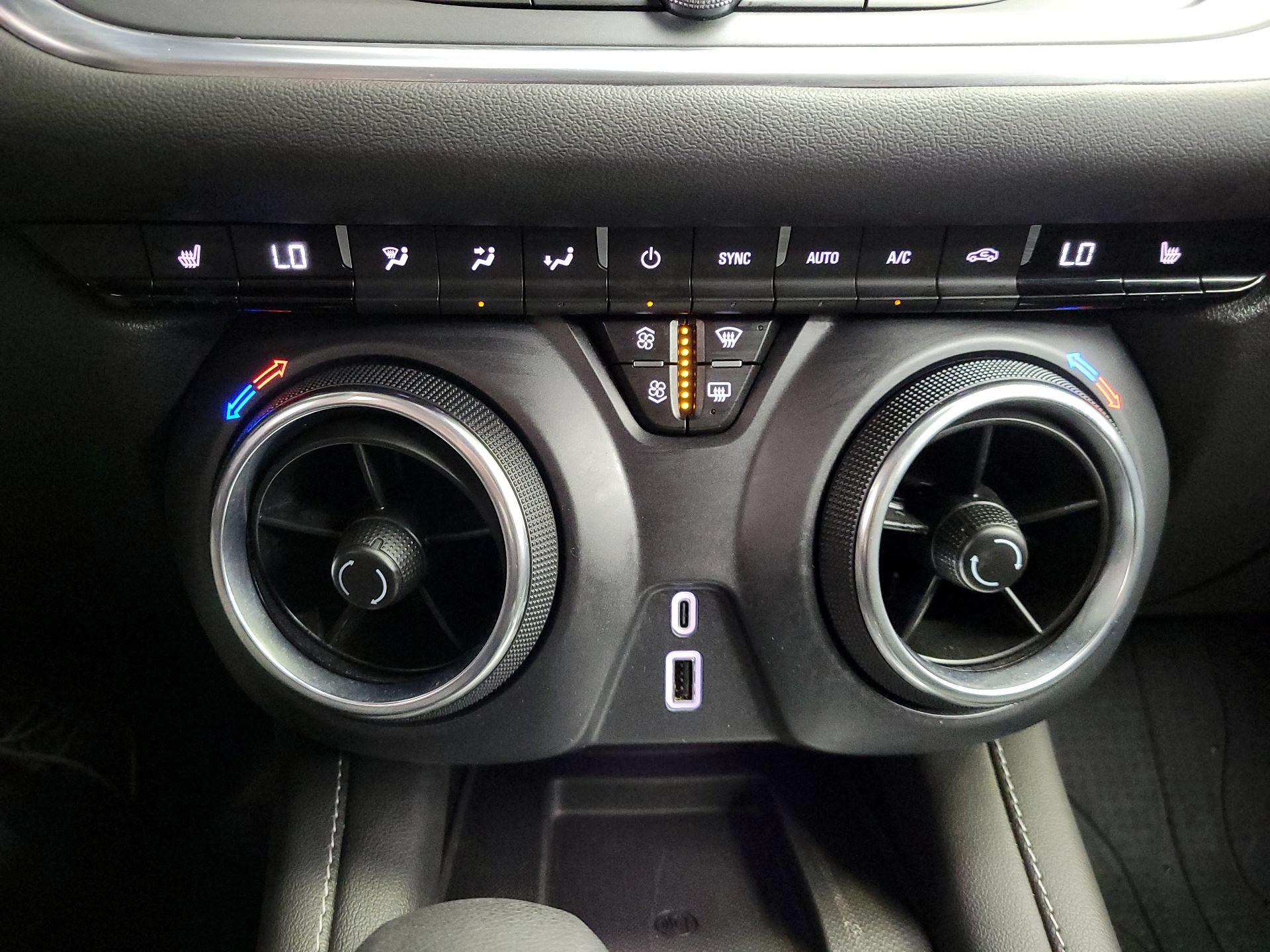 Thumbnail: 2024 Chevrolet Blazer - 16