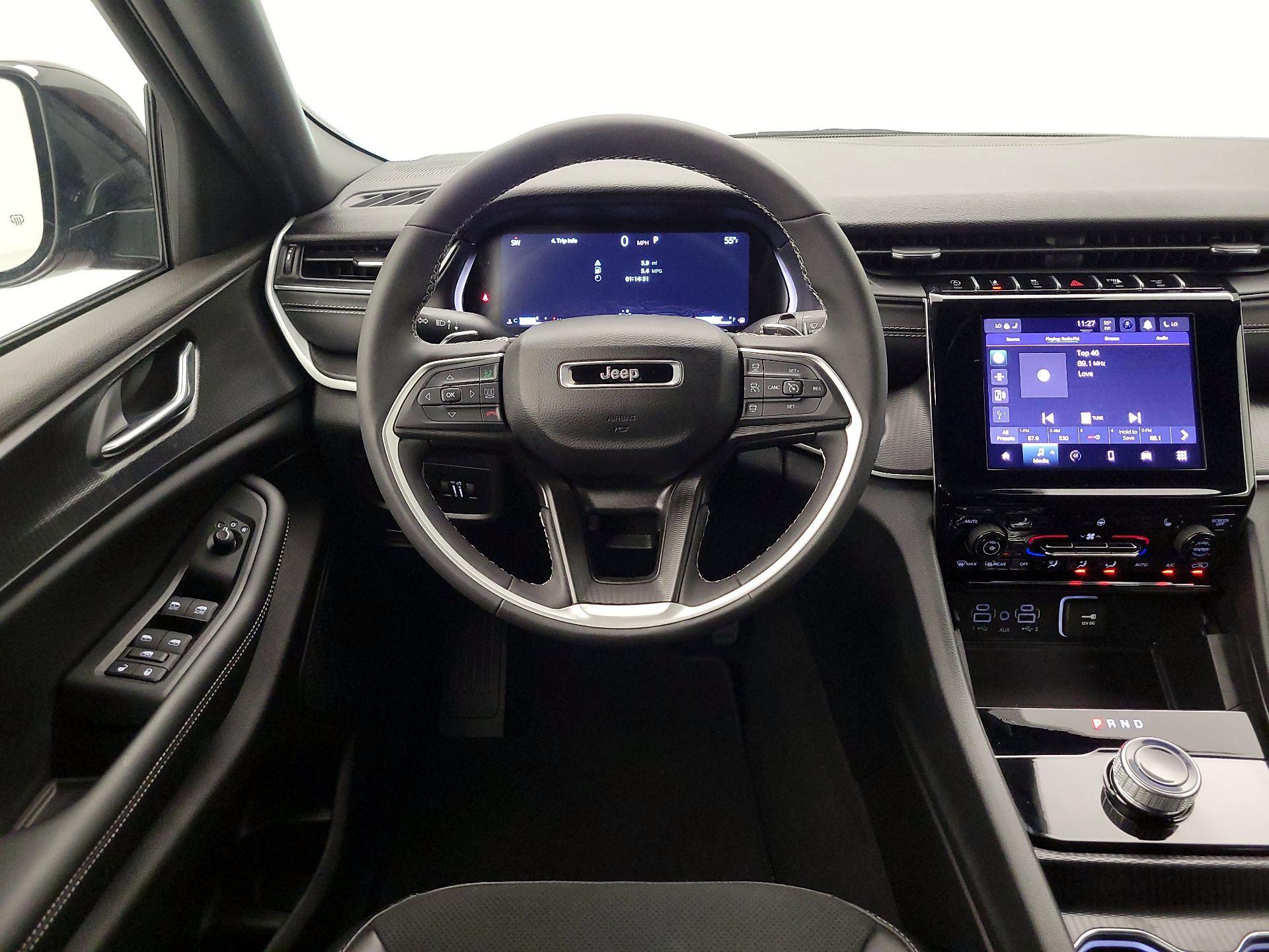 Thumbnail: 2024 Jeep Grand Cherokee - 10