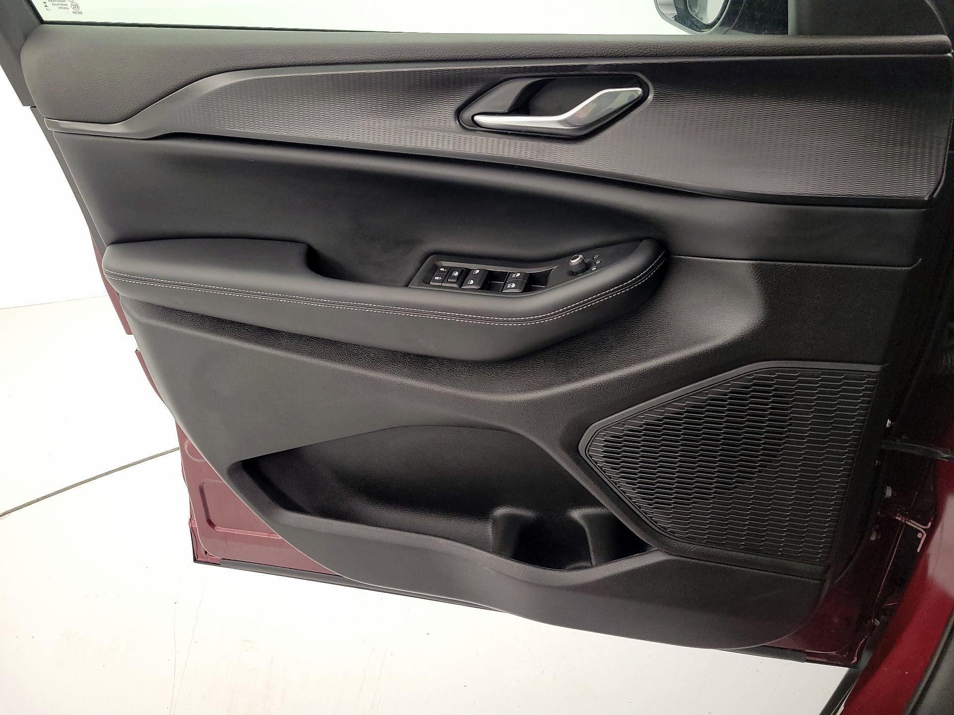 Thumbnail: 2024 Jeep Grand Cherokee - 12