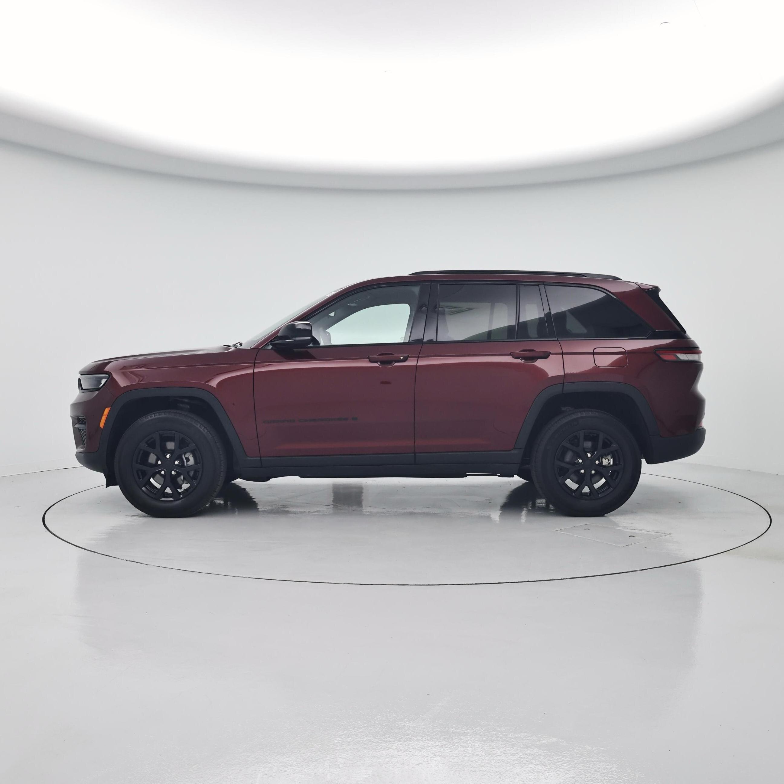 Thumbnail: 2024 Jeep Grand Cherokee - 3