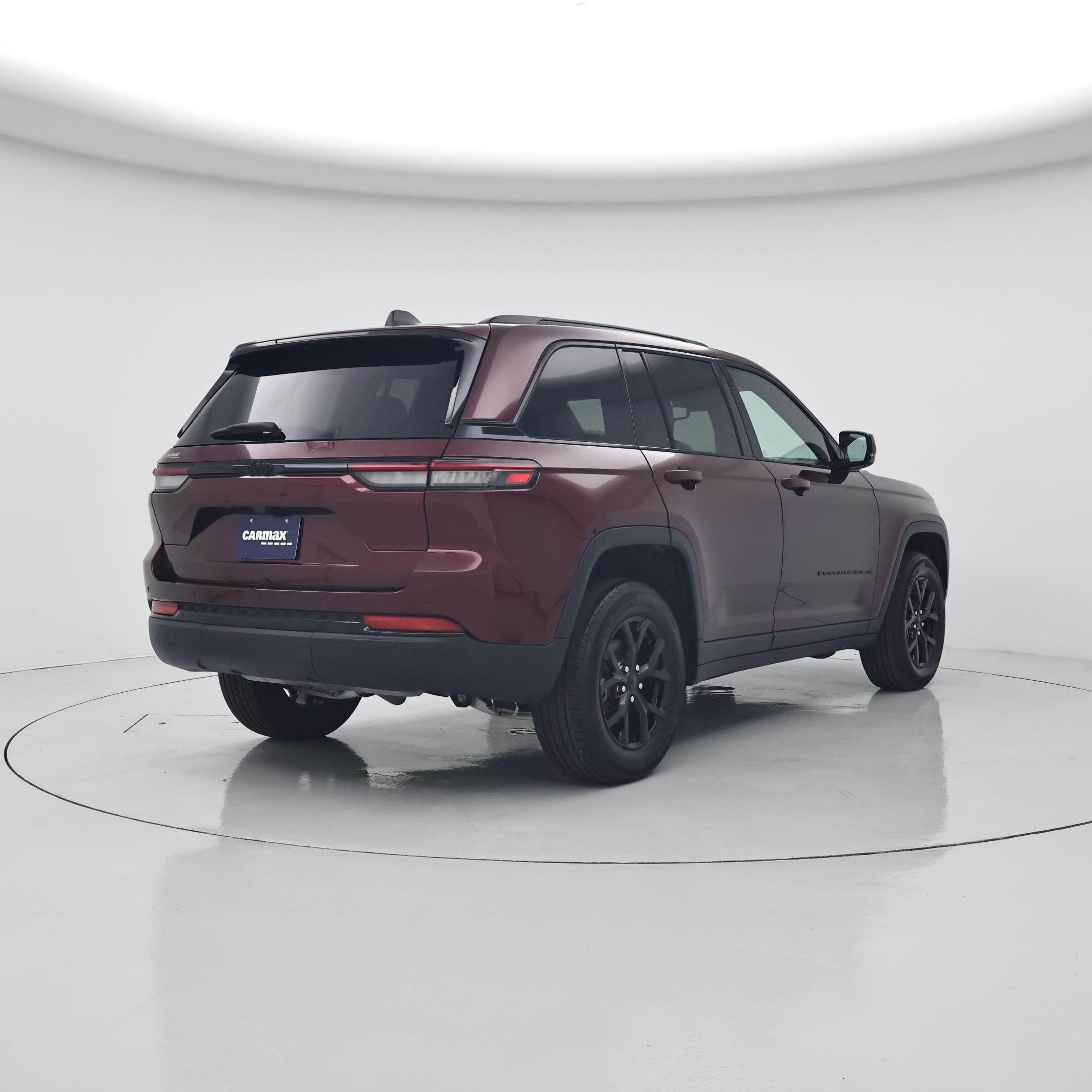 Thumbnail: 2024 Jeep Grand Cherokee - 8