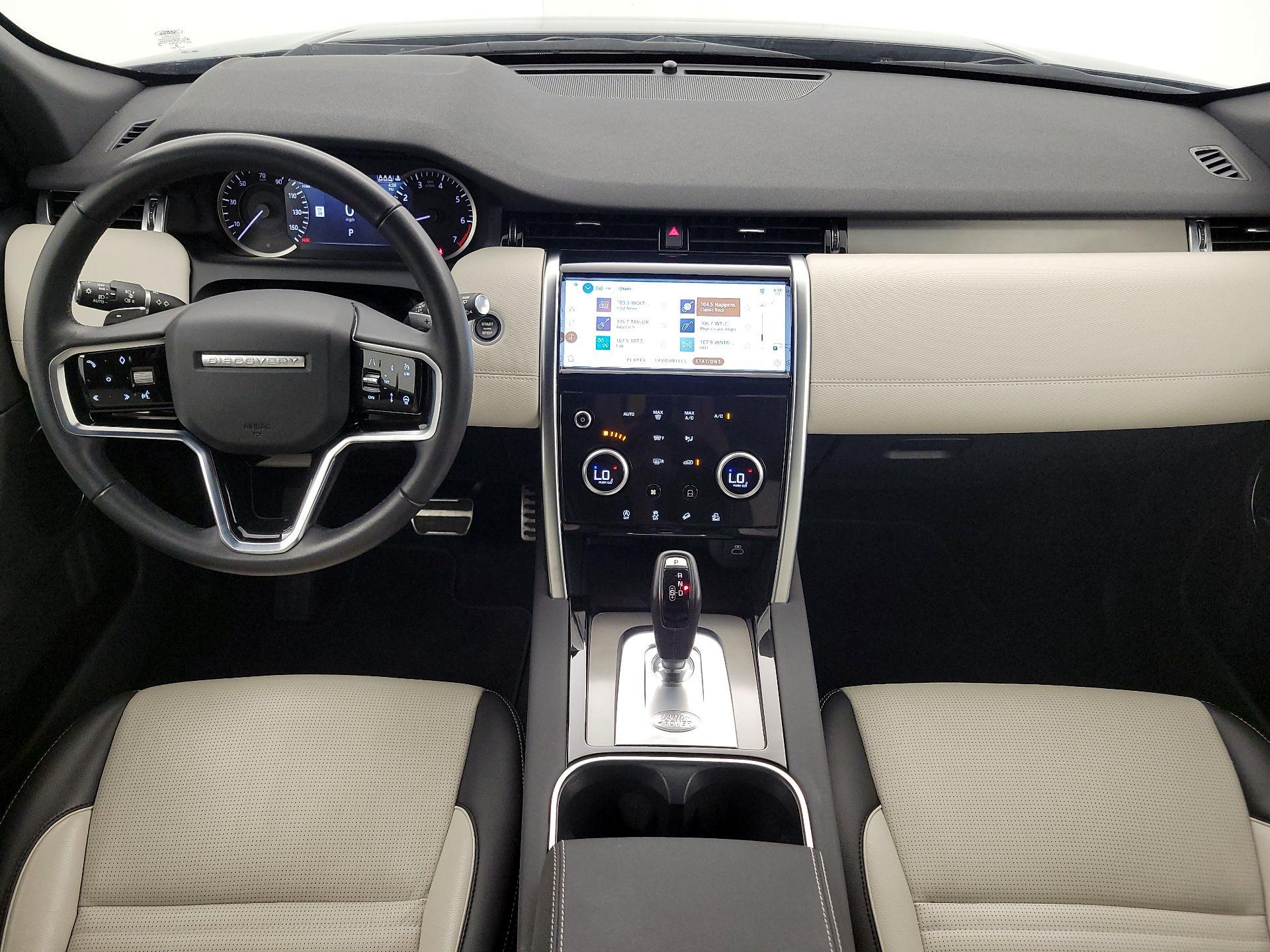 Thumbnail: 2023 Land Rover Discovery Sport - 9