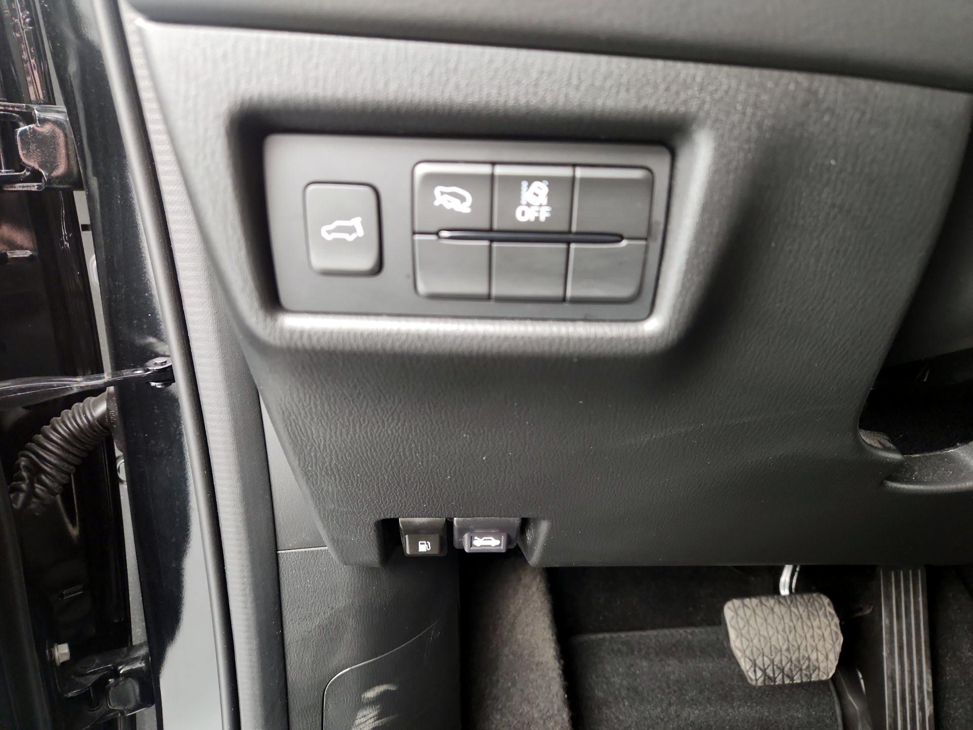 Thumbnail: 2025 Mazda CX-5 - 13