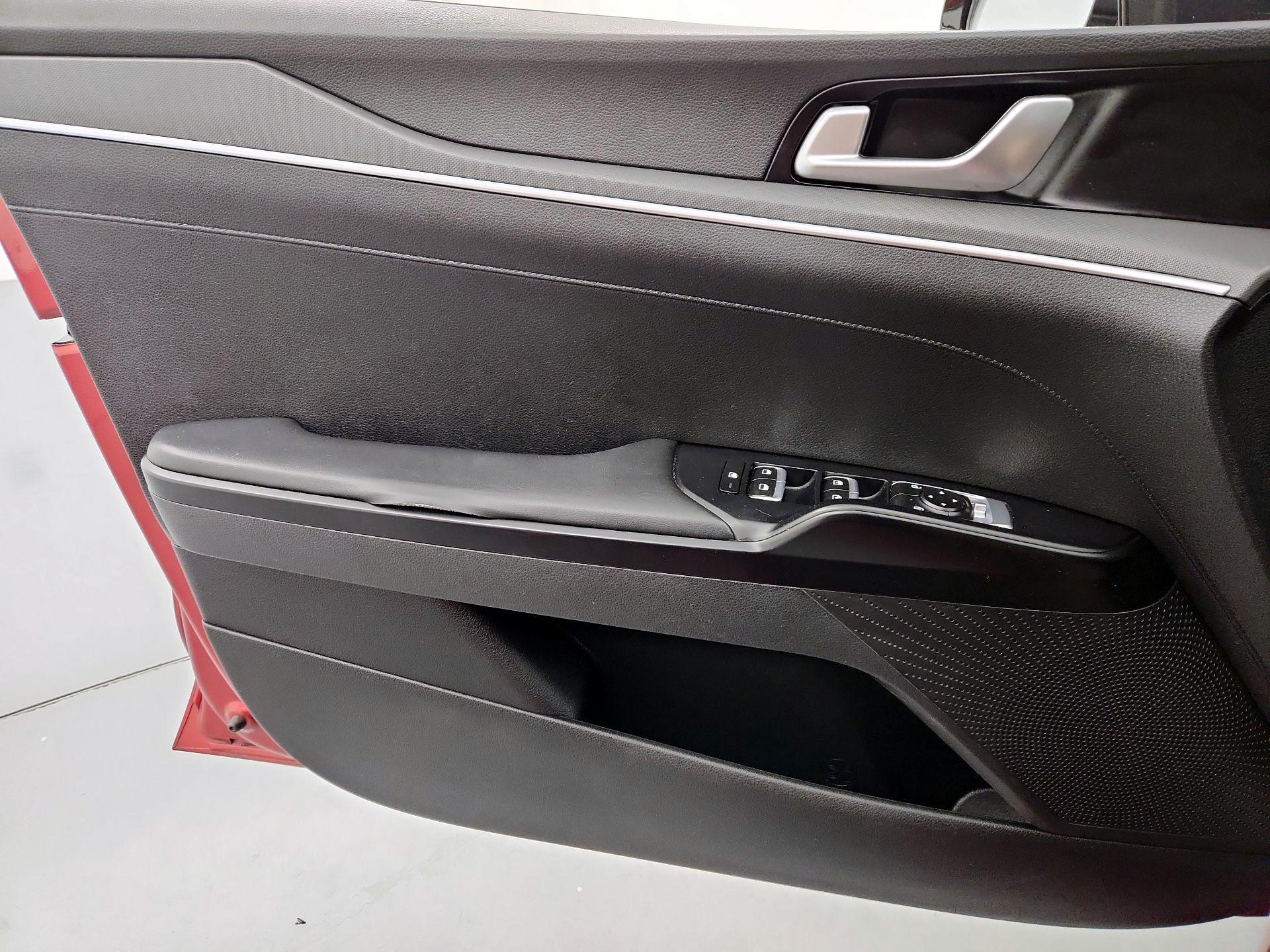 Thumbnail: 2022 Kia K5 - 12