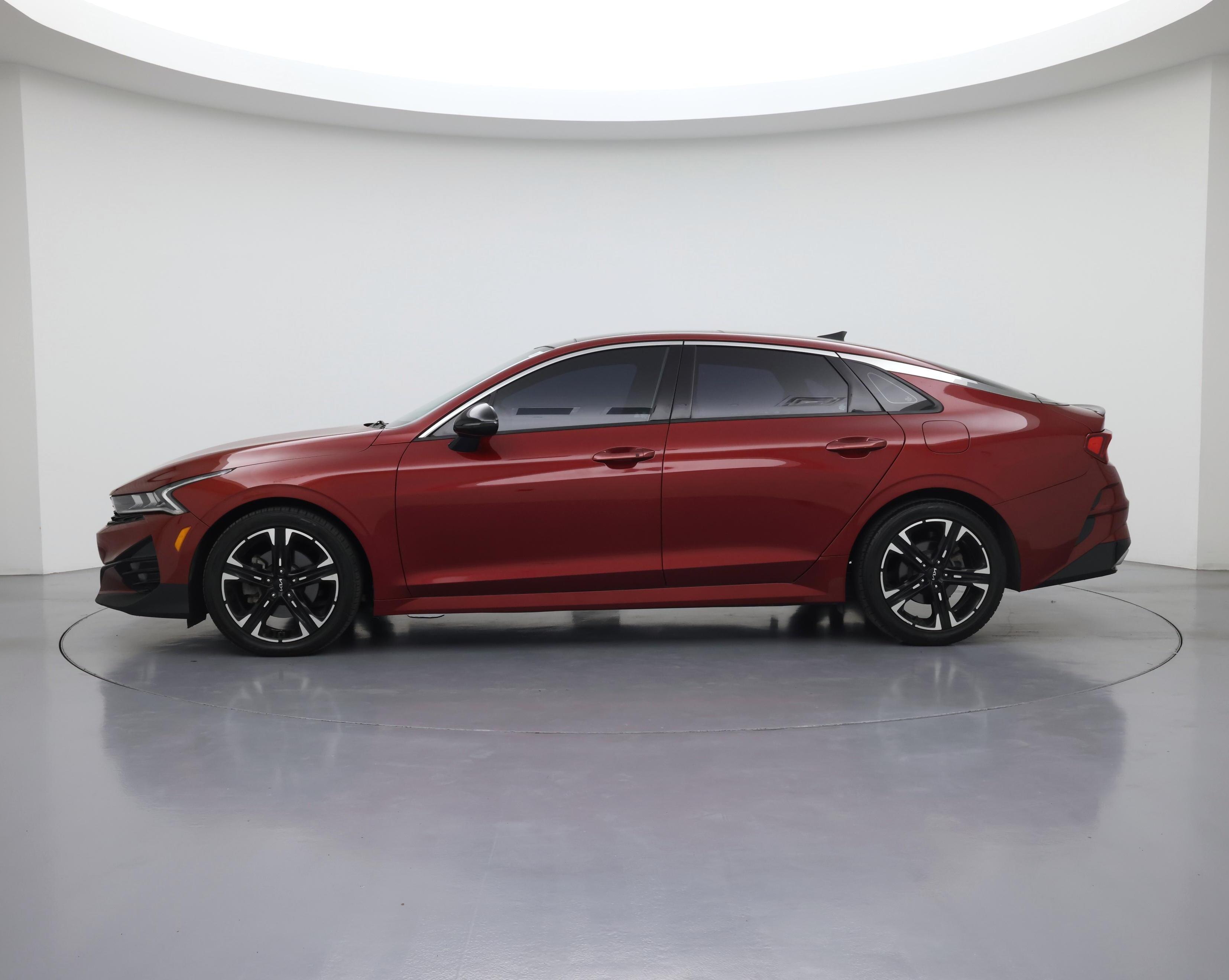 Thumbnail: 2022 Kia K5 - 3