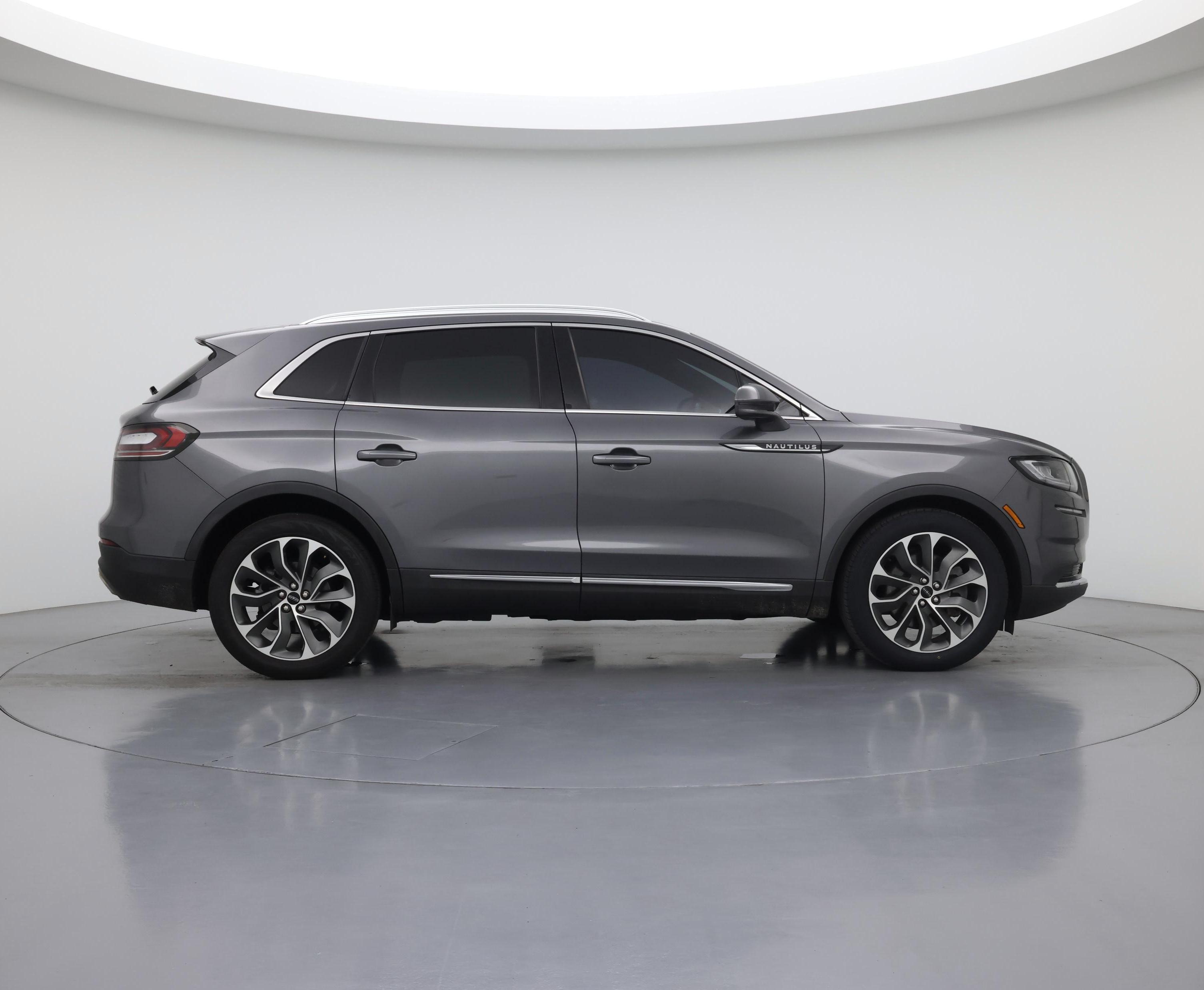 Thumbnail: 2021 Lincoln Nautilus - 7