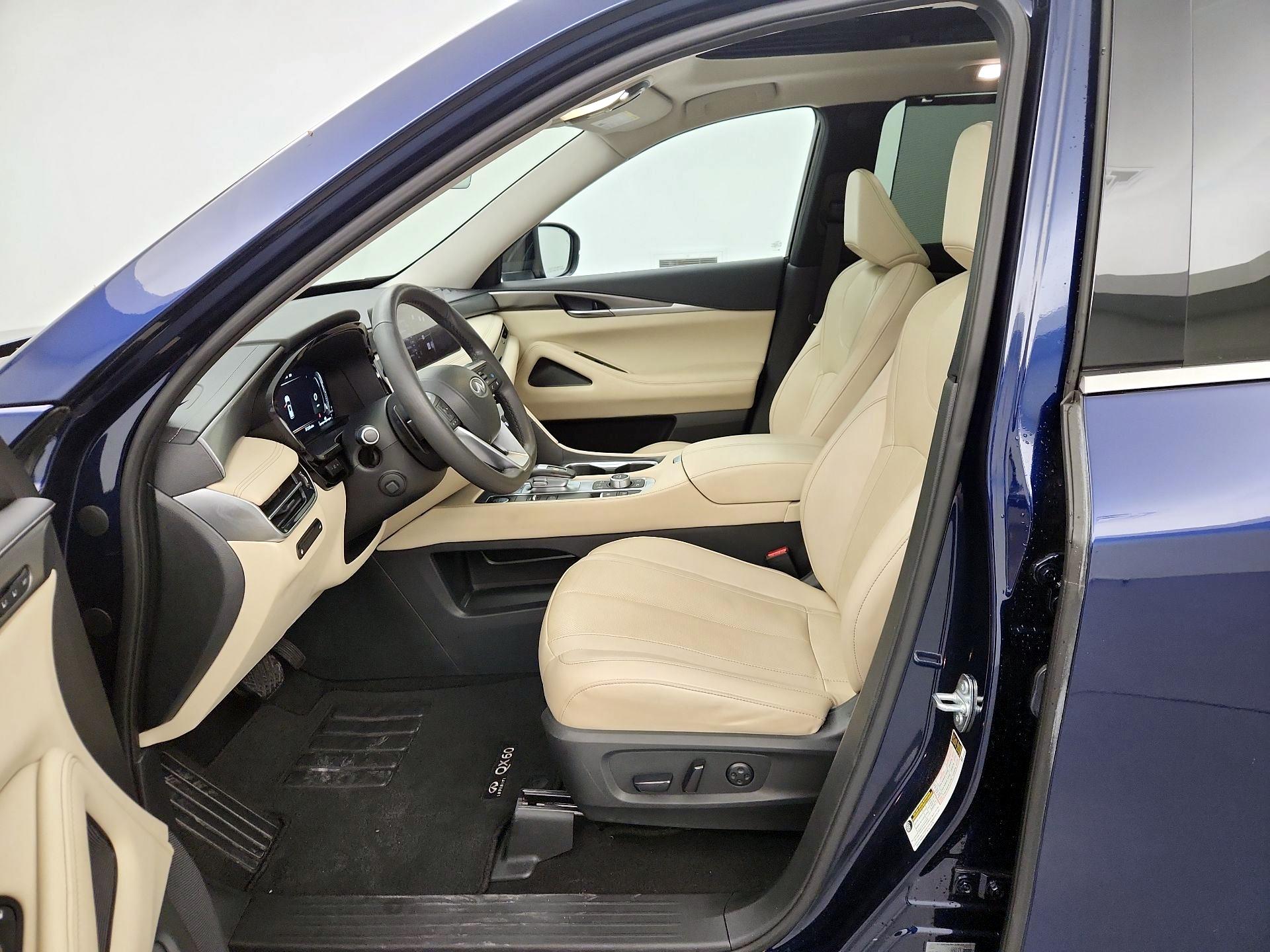 Thumbnail: 2023 INFINITI QX60 - 11