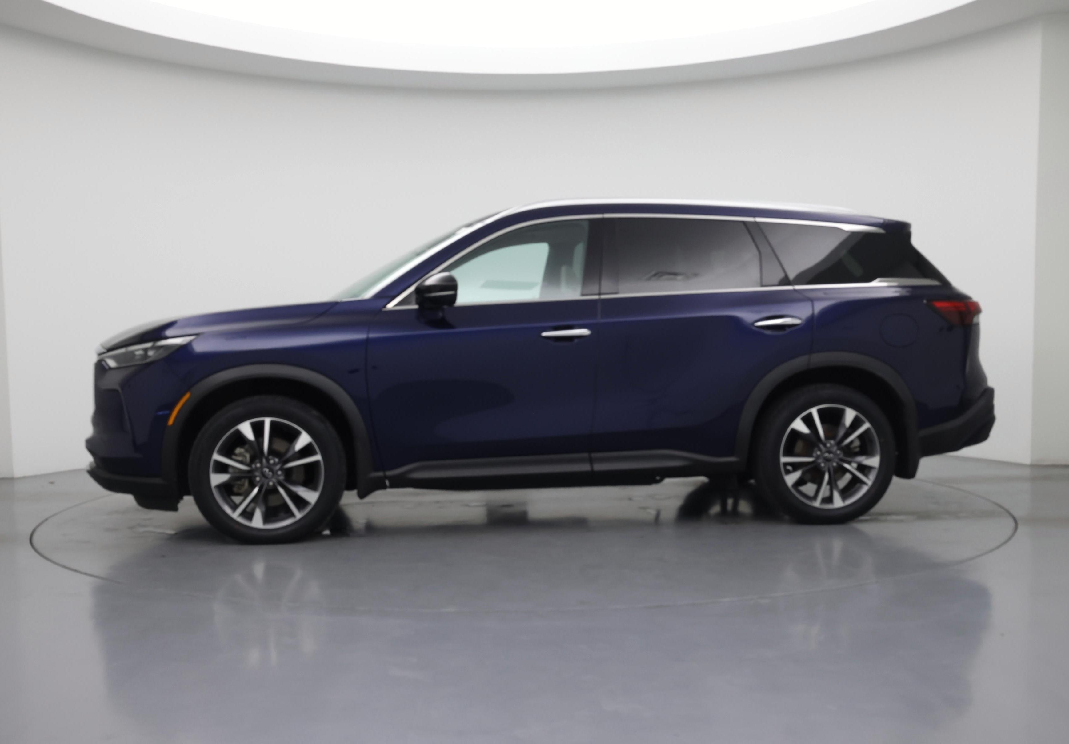 Thumbnail: 2023 INFINITI QX60 - 3