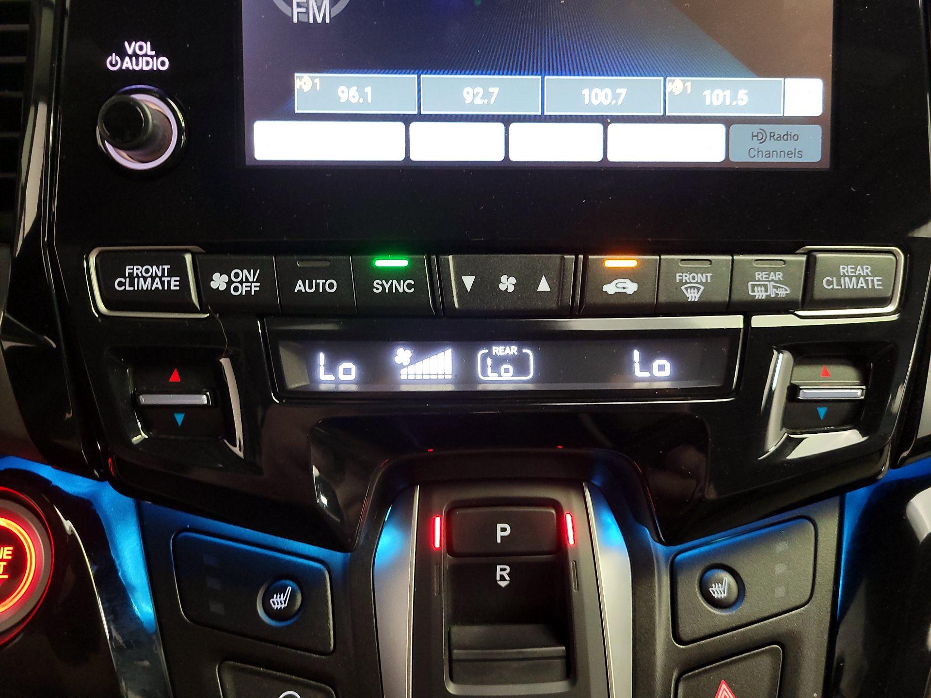 Thumbnail: 2022 Honda Odyssey - 17