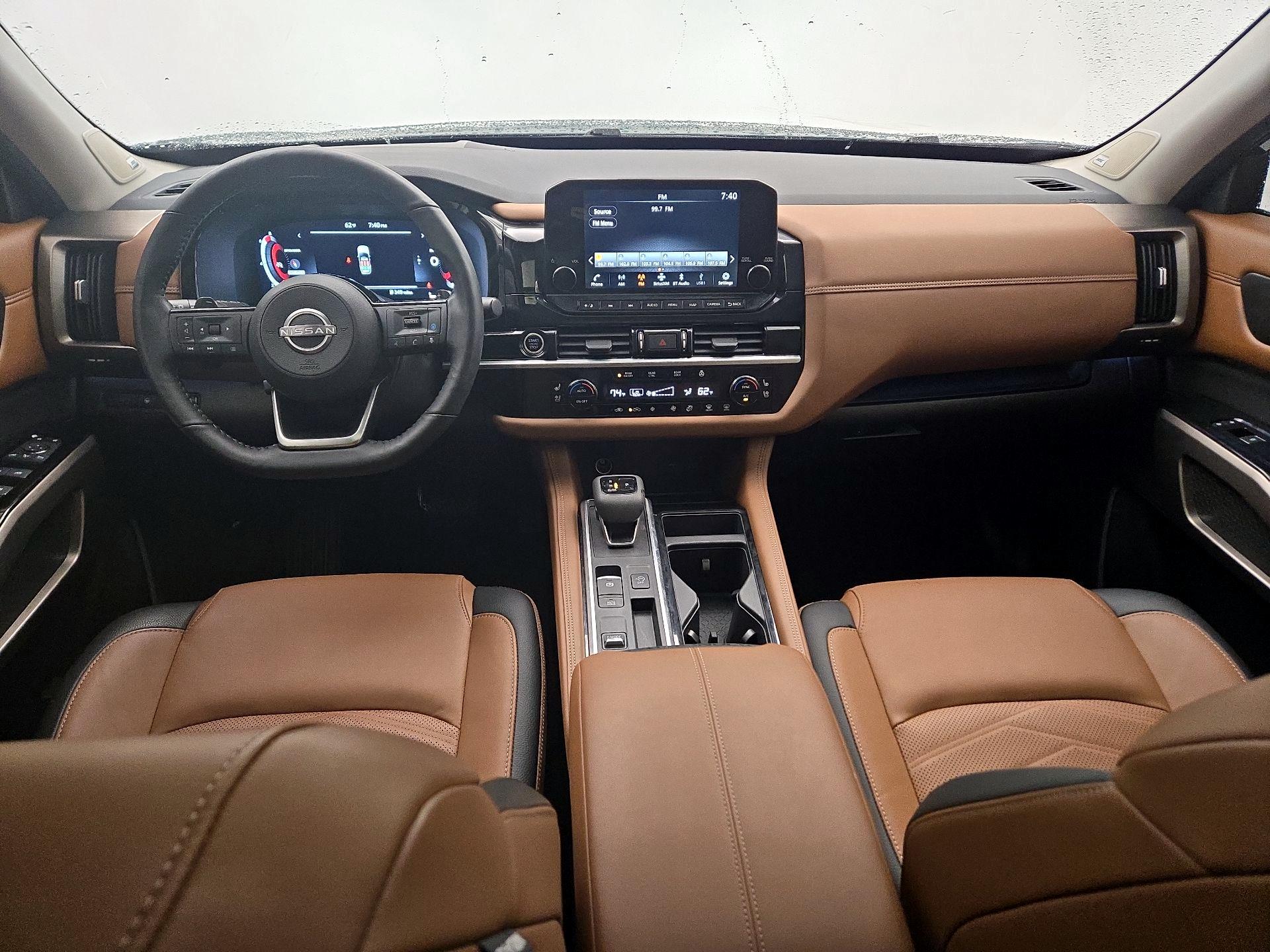 Thumbnail: 2024 Nissan Pathfinder - 9