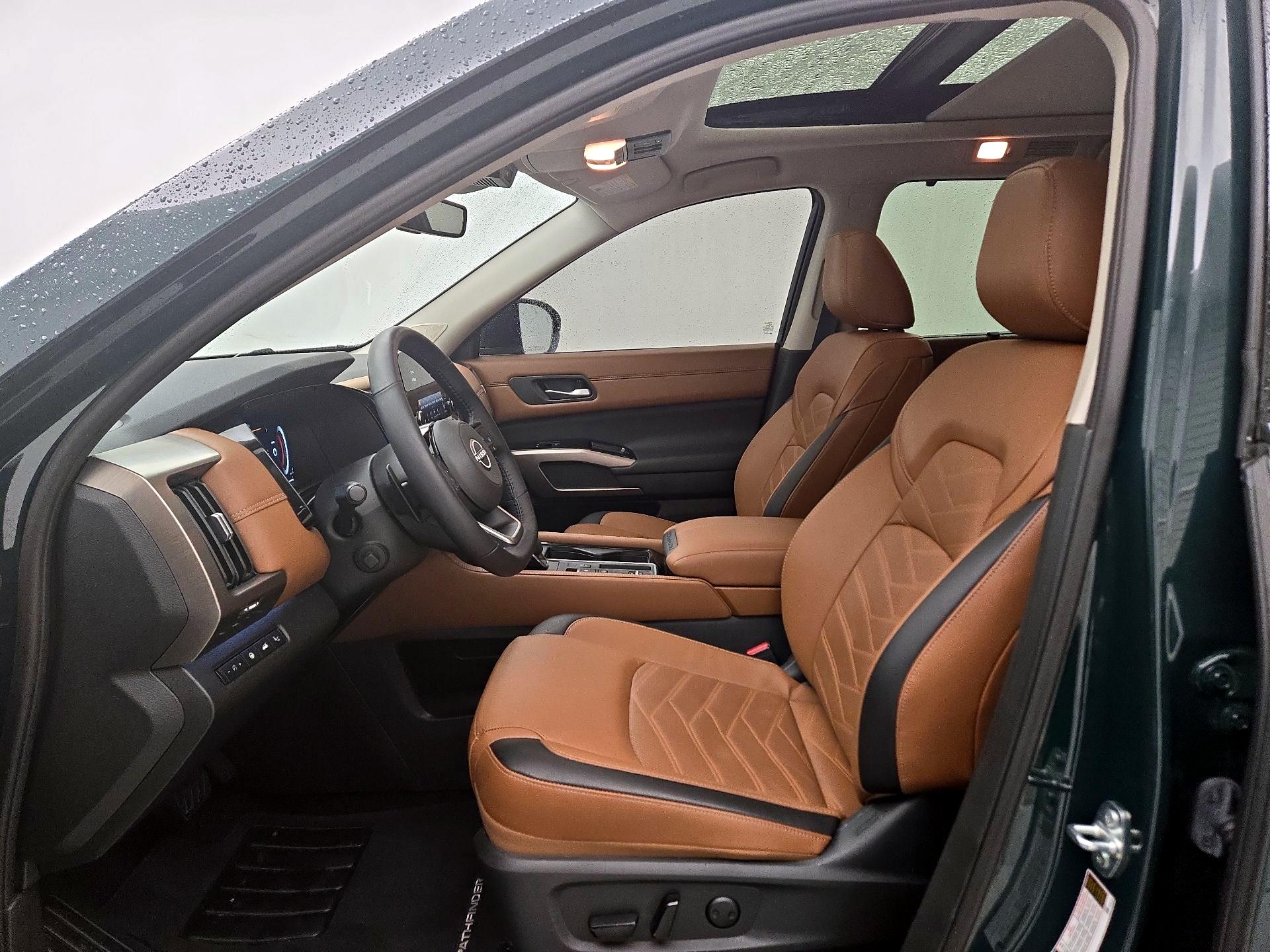 Thumbnail: 2024 Nissan Pathfinder - 11