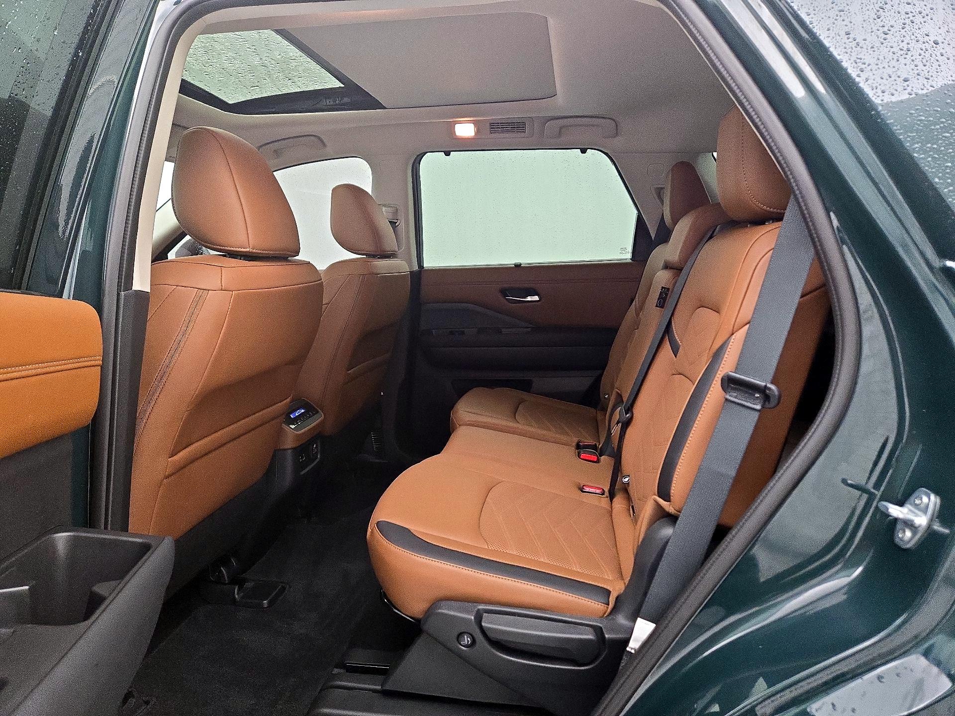 Thumbnail: 2024 Nissan Pathfinder - 20