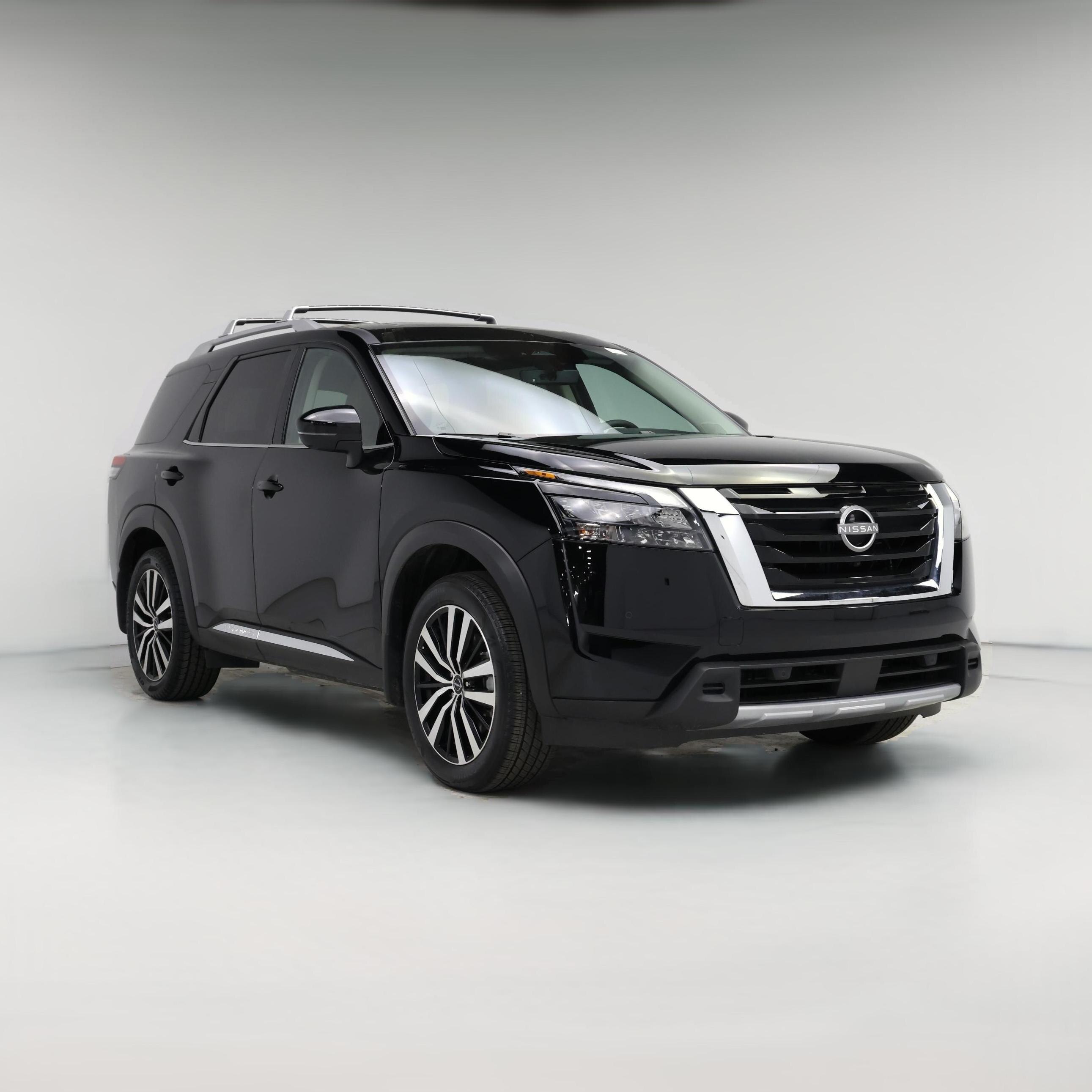 Thumbnail: 2025 Nissan Pathfinder - 1