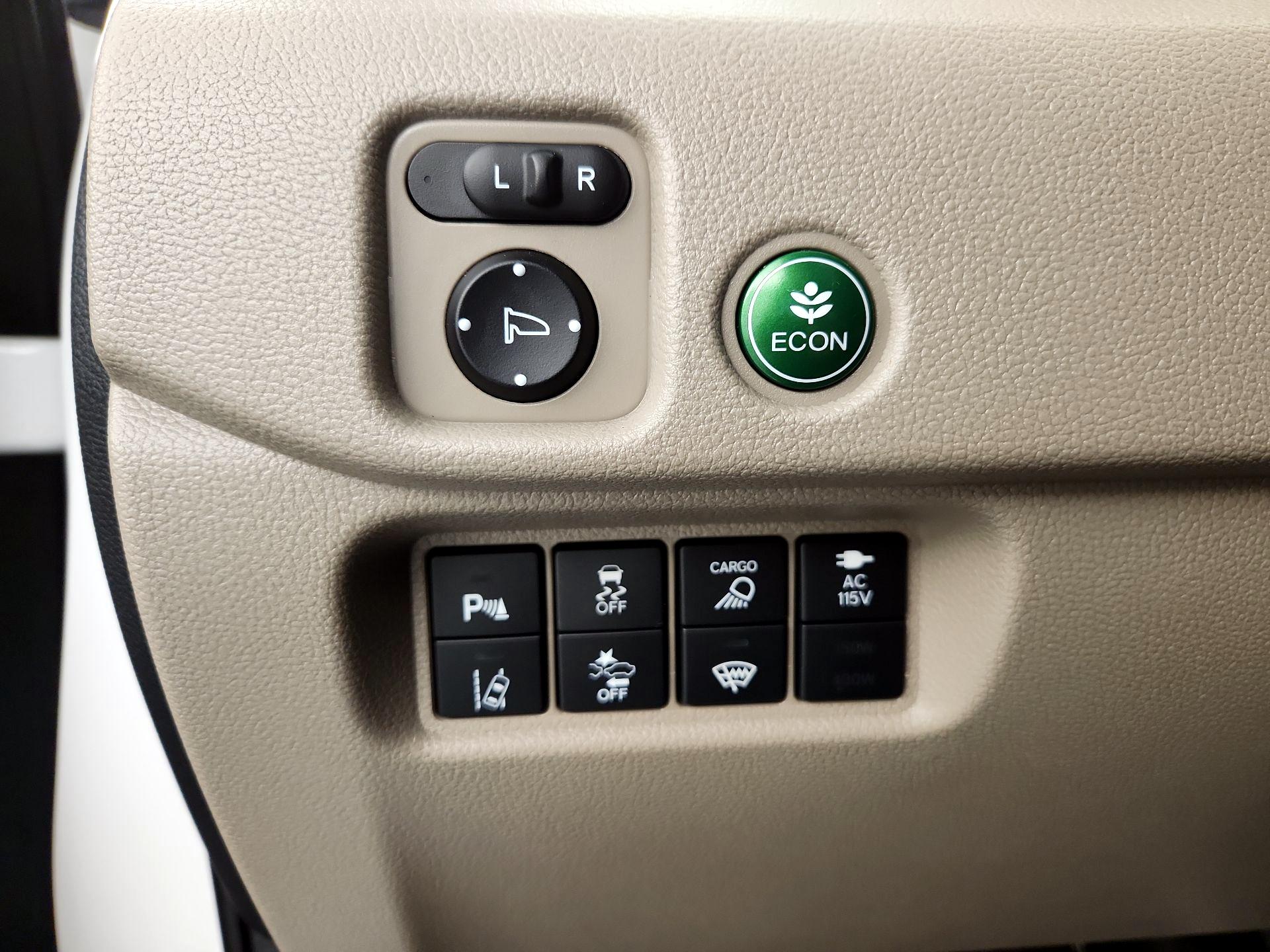 Thumbnail: 2023 Honda Ridgeline - 13