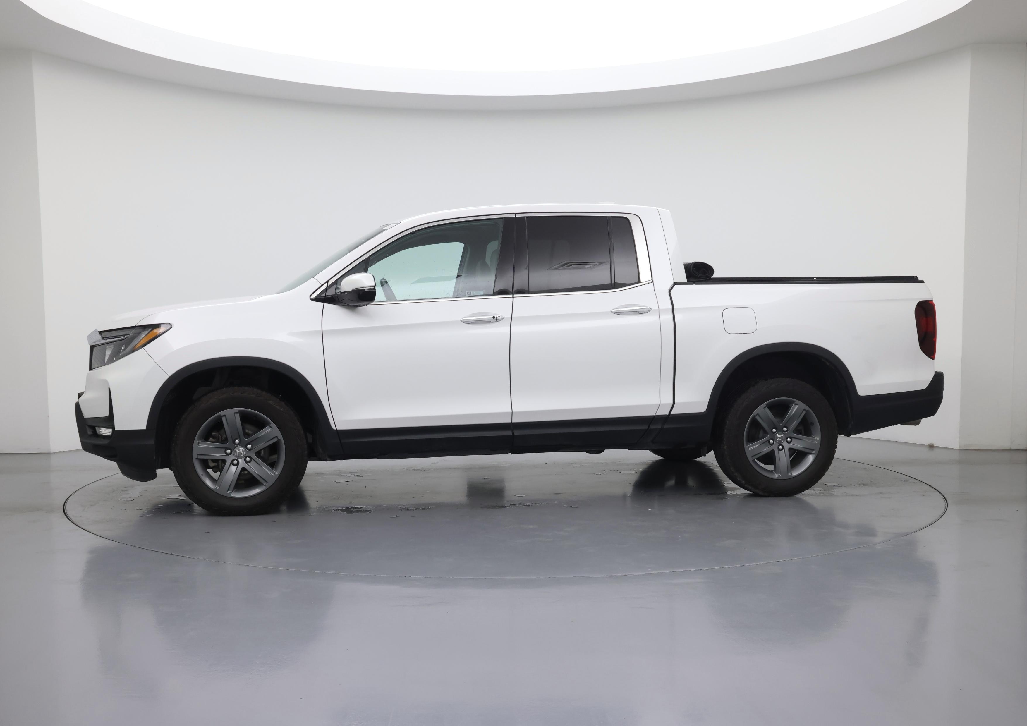 Thumbnail: 2023 Honda Ridgeline - 3