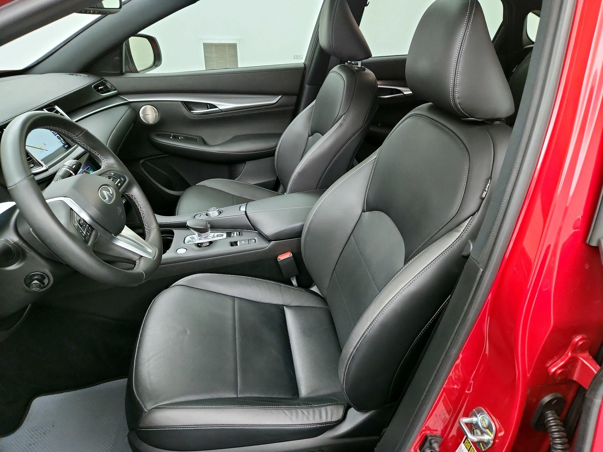 Thumbnail: 2023 INFINITI QX55 - 11