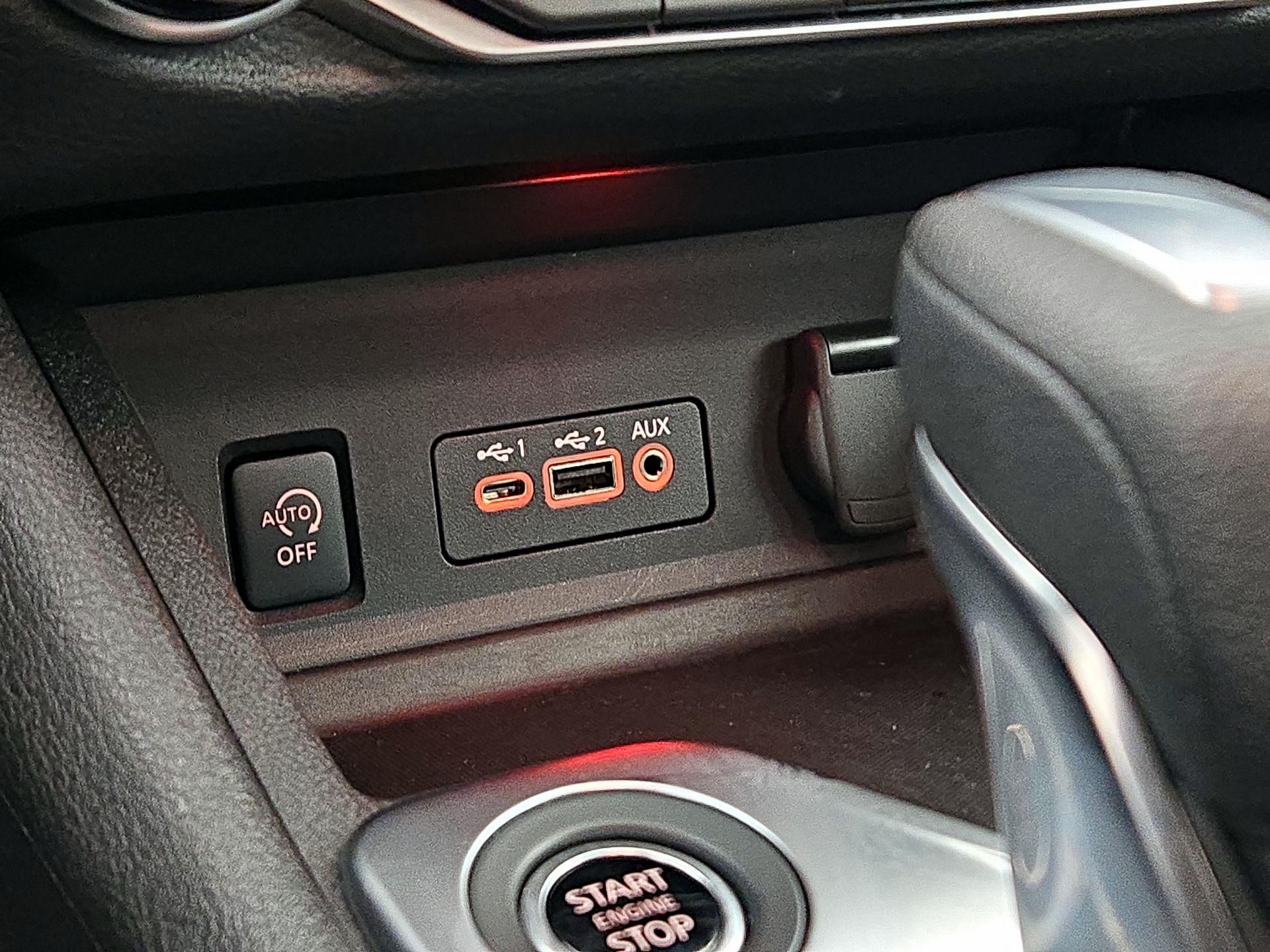 Thumbnail: 2024 Nissan Sentra - 18