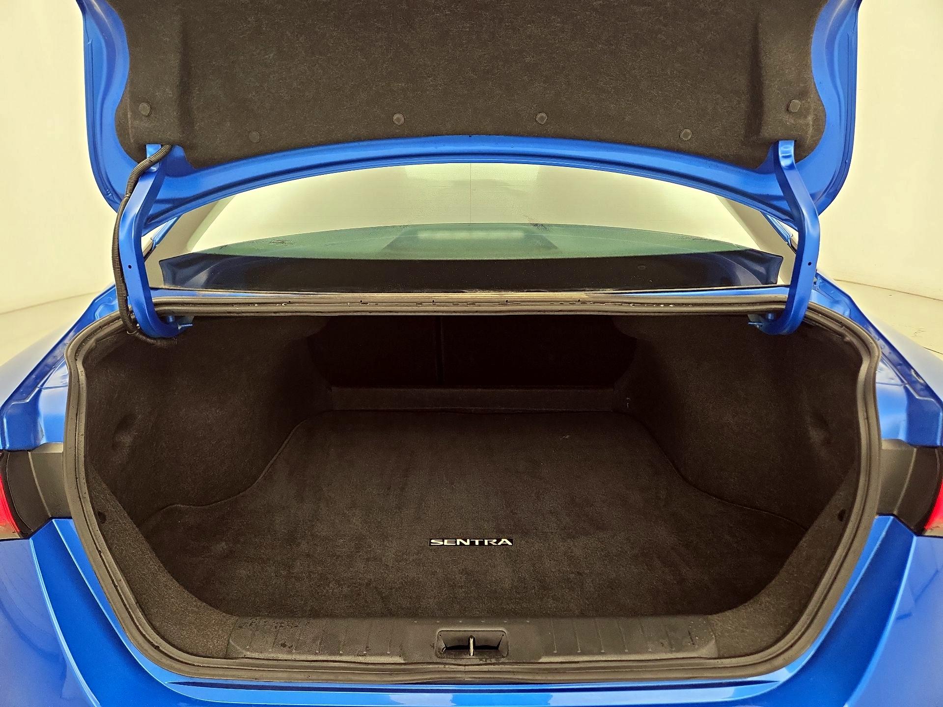 Thumbnail: 2024 Nissan Sentra - 20