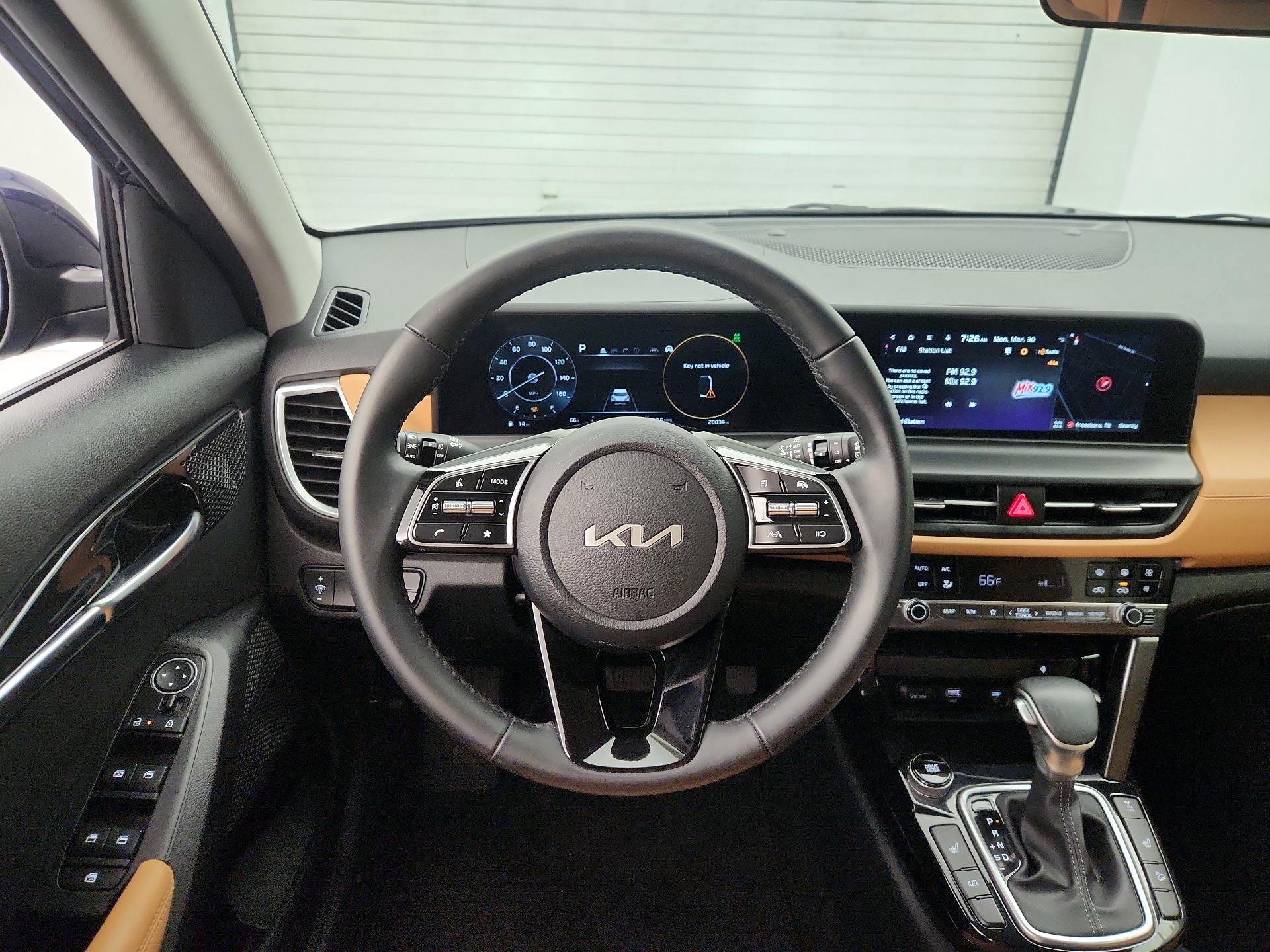 Thumbnail: 2024 Kia Seltos - 10