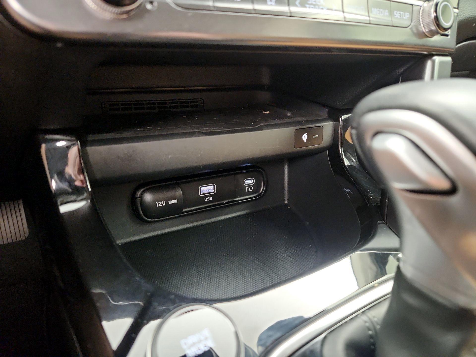 Thumbnail: 2024 Kia Seltos - 18