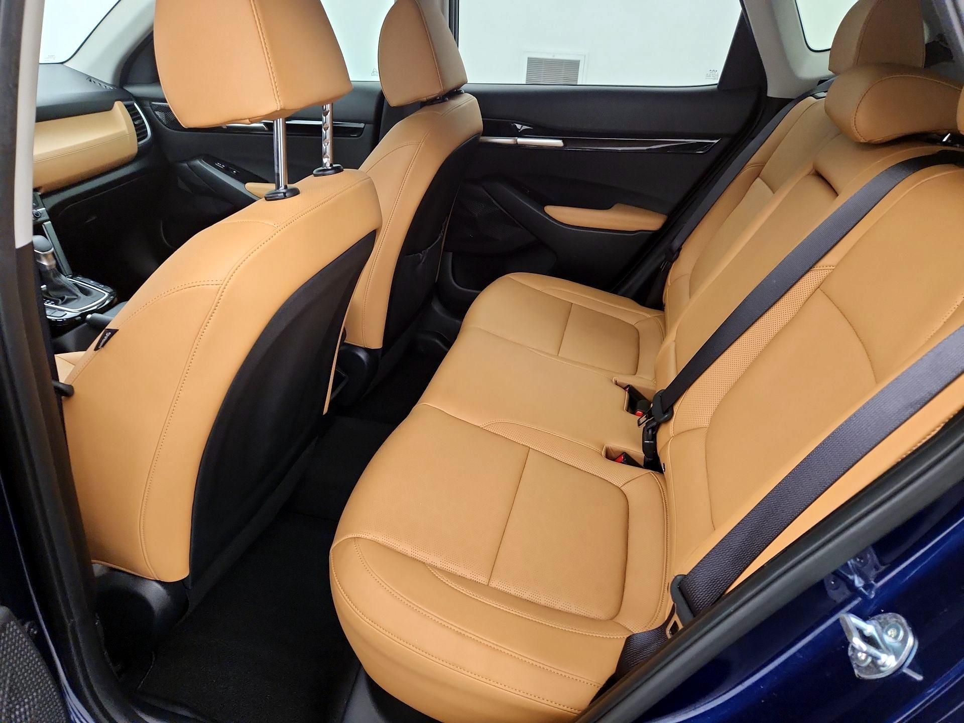 Thumbnail: 2024 Kia Seltos - 19