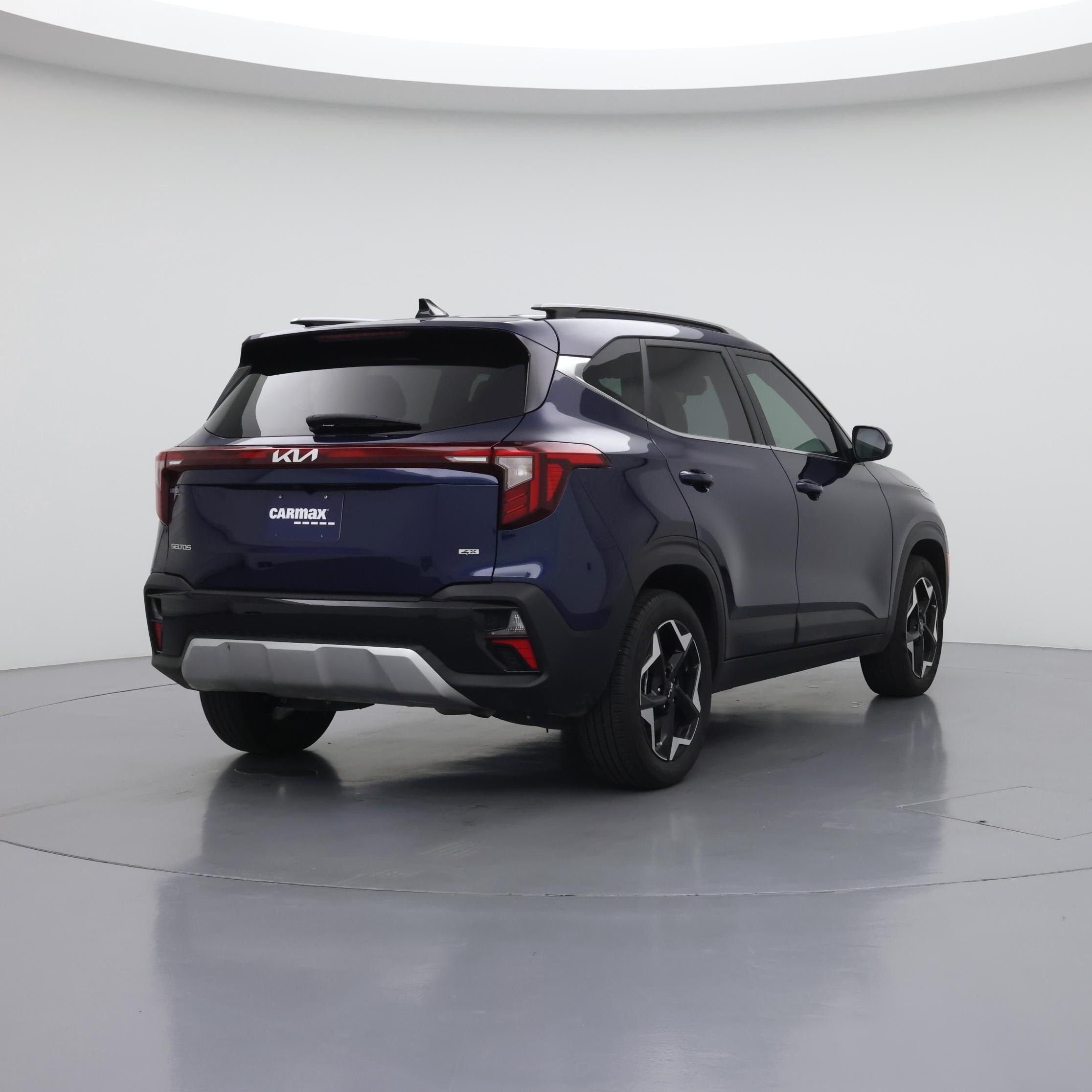 Thumbnail: 2024 Kia Seltos - 8