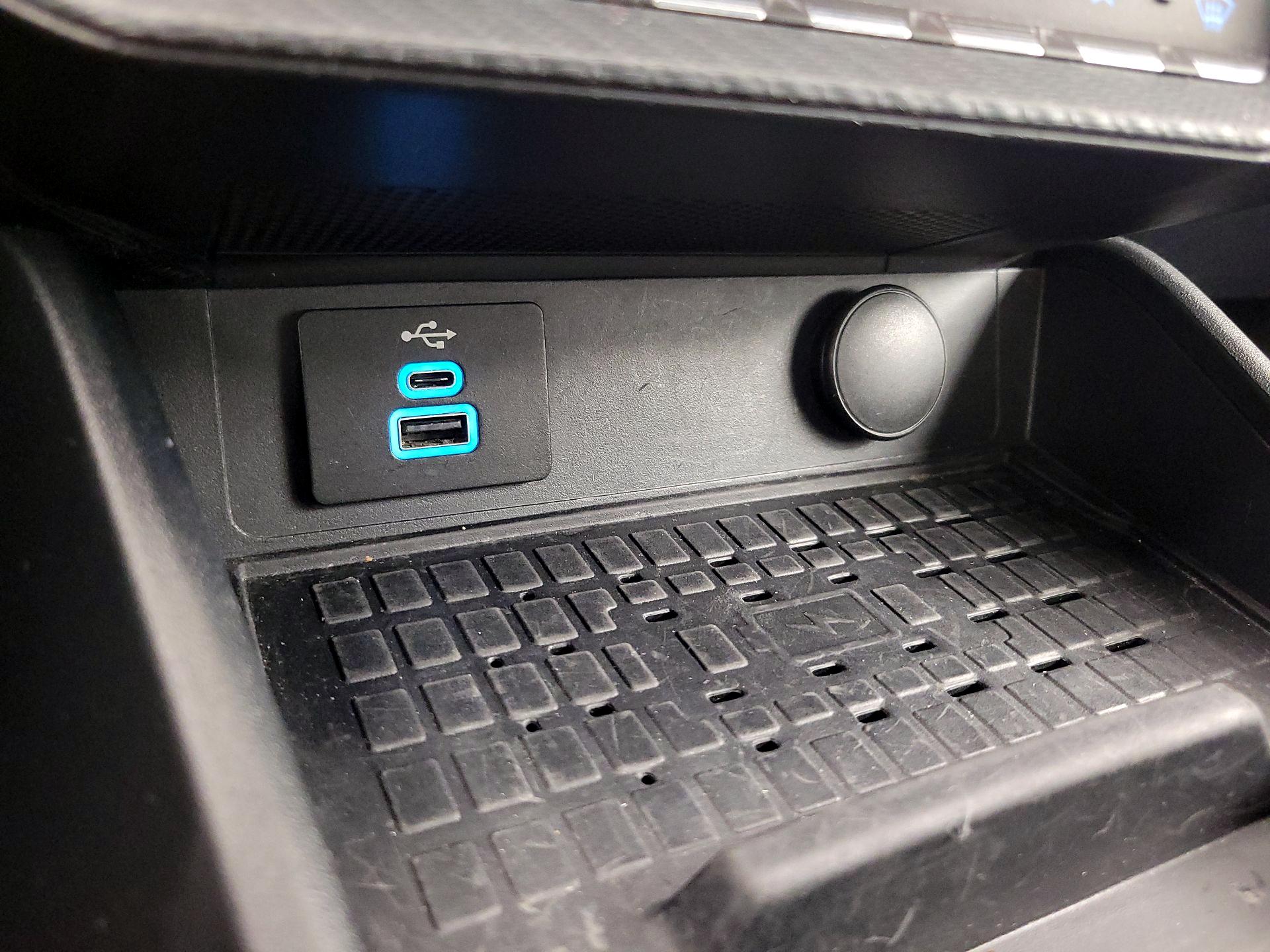 Thumbnail: 2024 Ford Mustang - 18