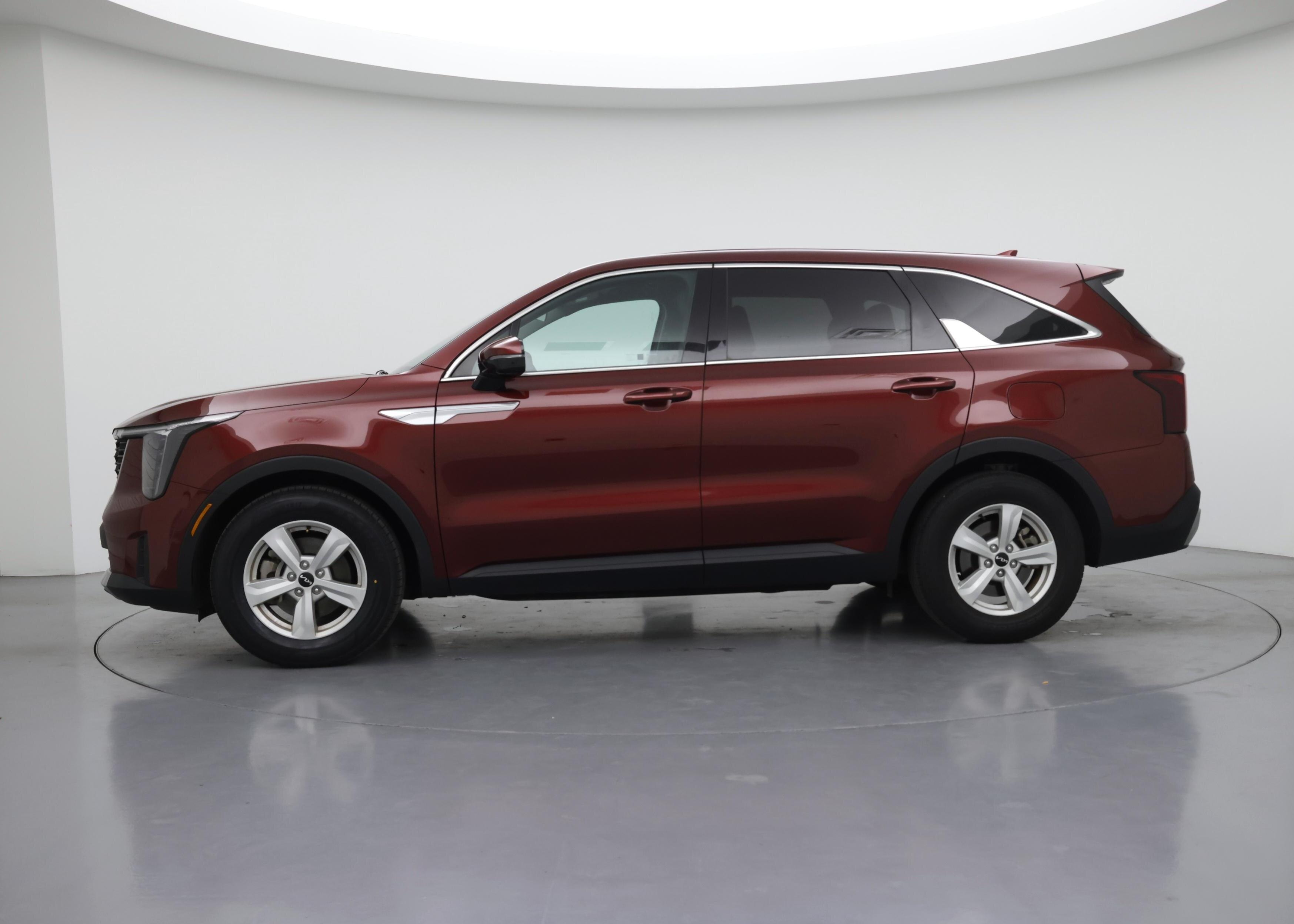 Thumbnail: 2024 Kia Sorento - 3