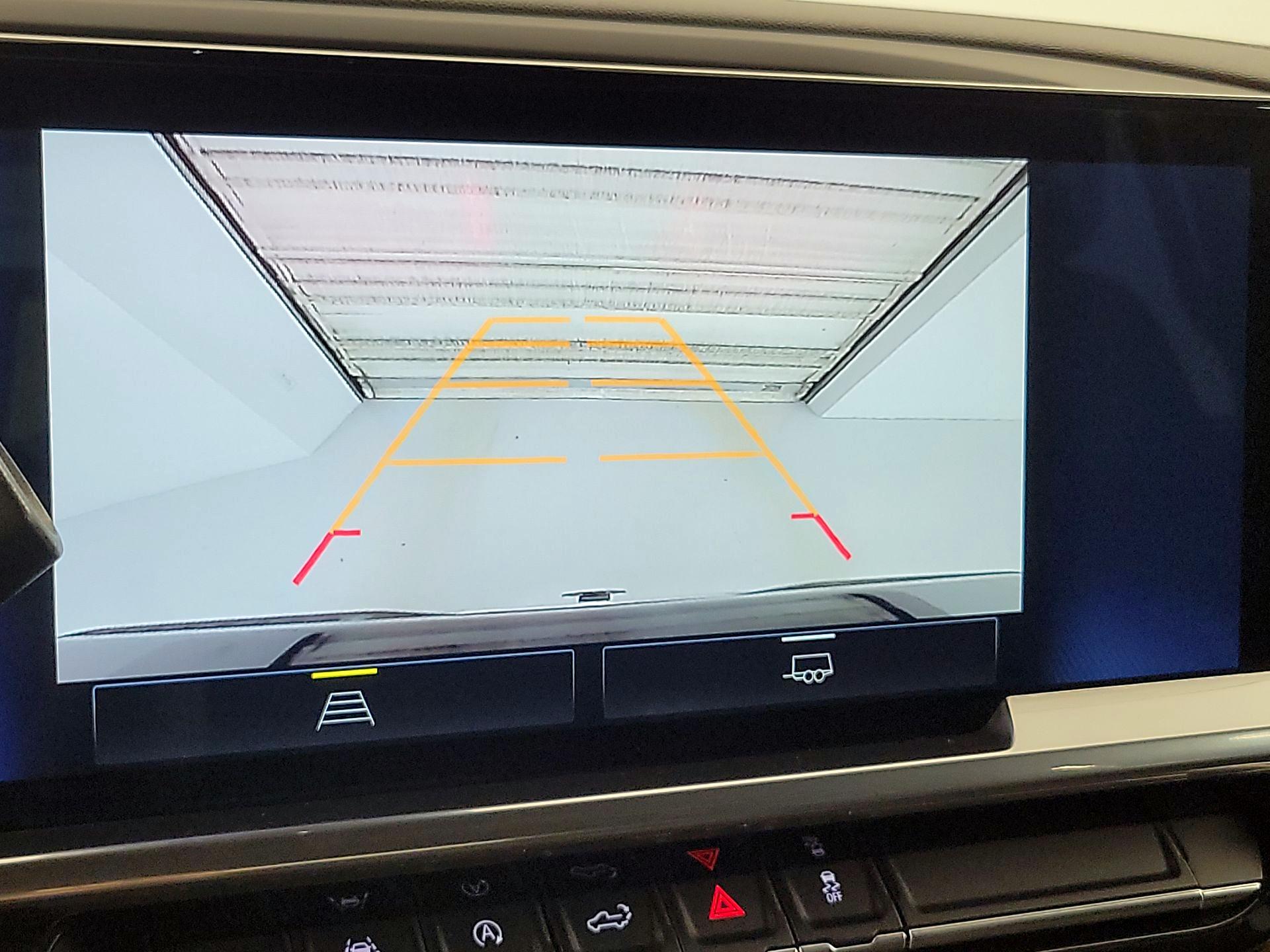 Thumbnail: 2022 Chevrolet Silverado 1500 - 15