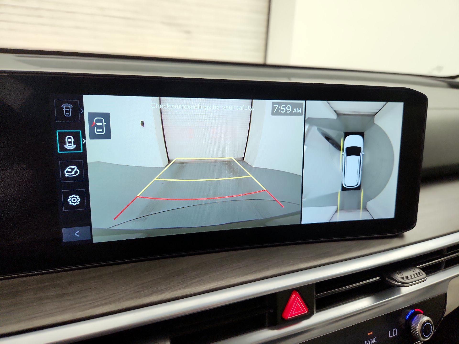 Thumbnail: 2024 Kia Sorento - 15