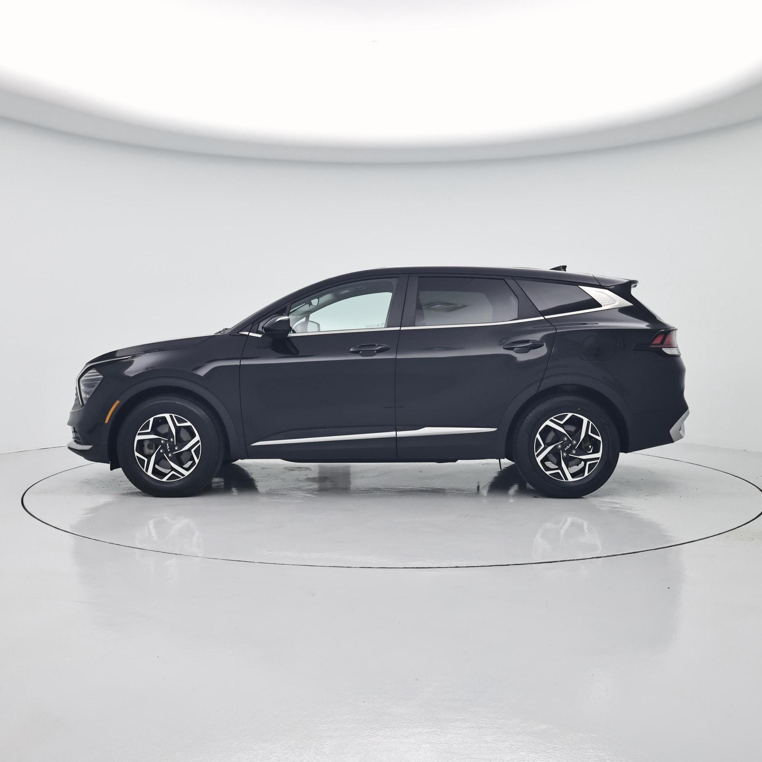 Thumbnail: 2024 Kia Sportage - 3