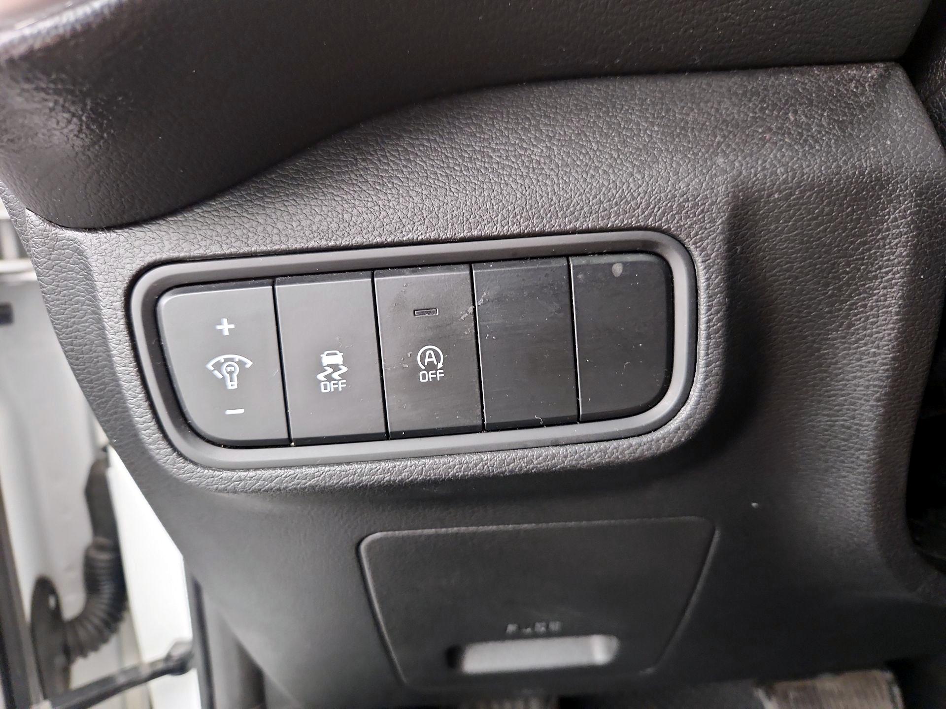 Thumbnail: 2023 Kia Soul - 13