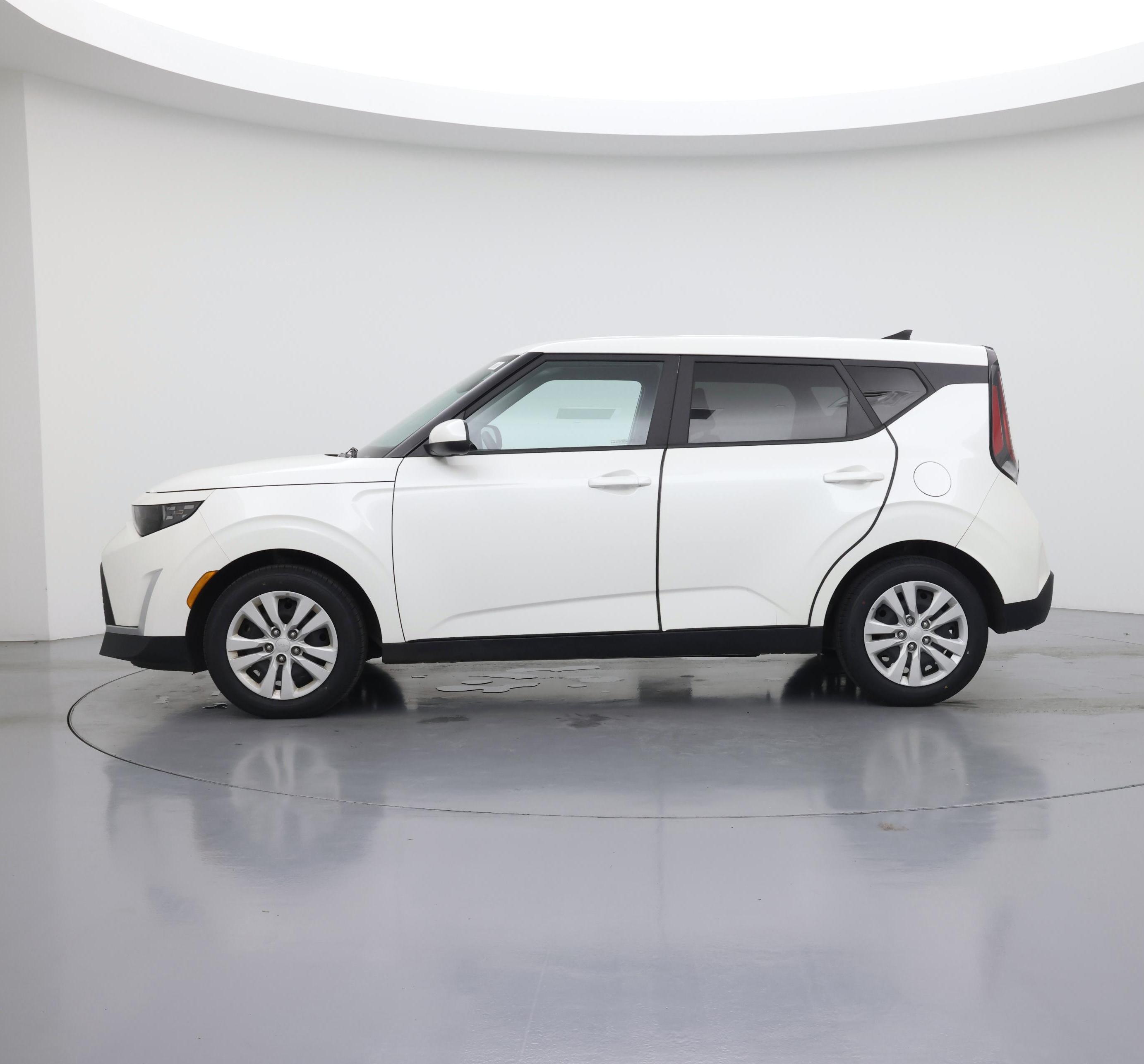 Thumbnail: 2023 Kia Soul - 3